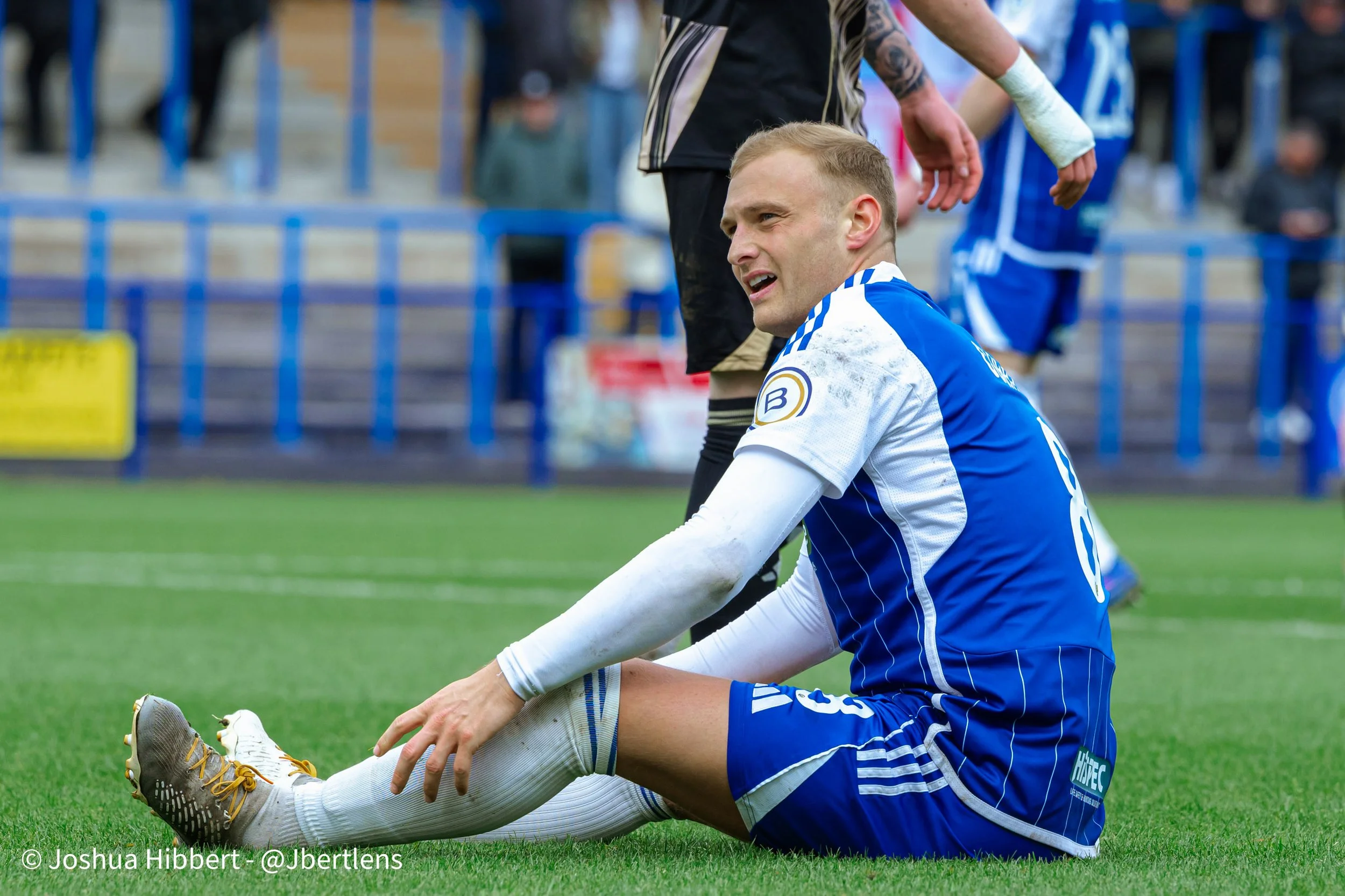 Sport_Photography_Curzon_Ashton_Buxton_FC_18.04.26-52.jpg