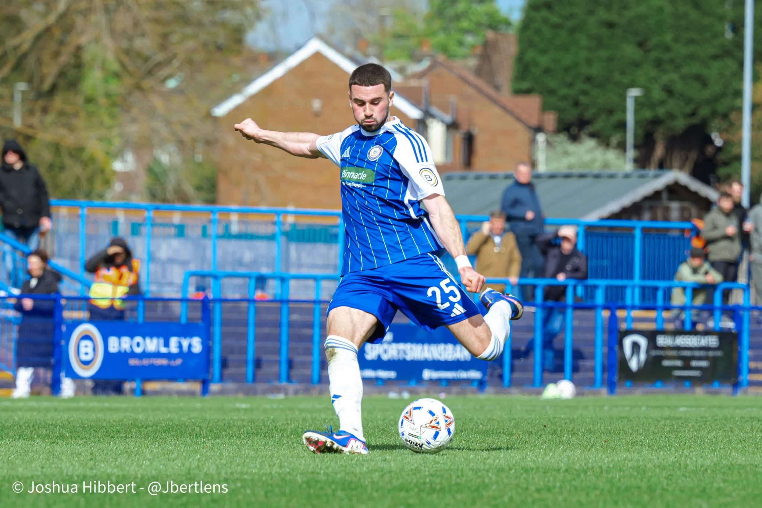 Sport_Photography_Curzon_Ashton_Buxton_FC_18.04.26-91.jpg