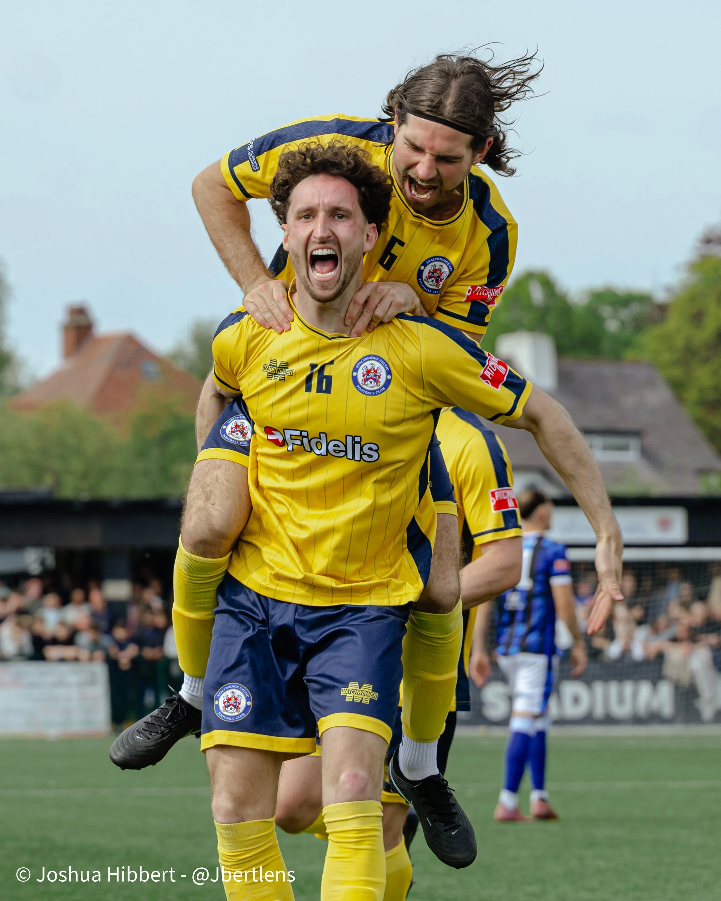Sport_Photography_Stalybridge_Celtic_Avro_10.05.26-96.jpg