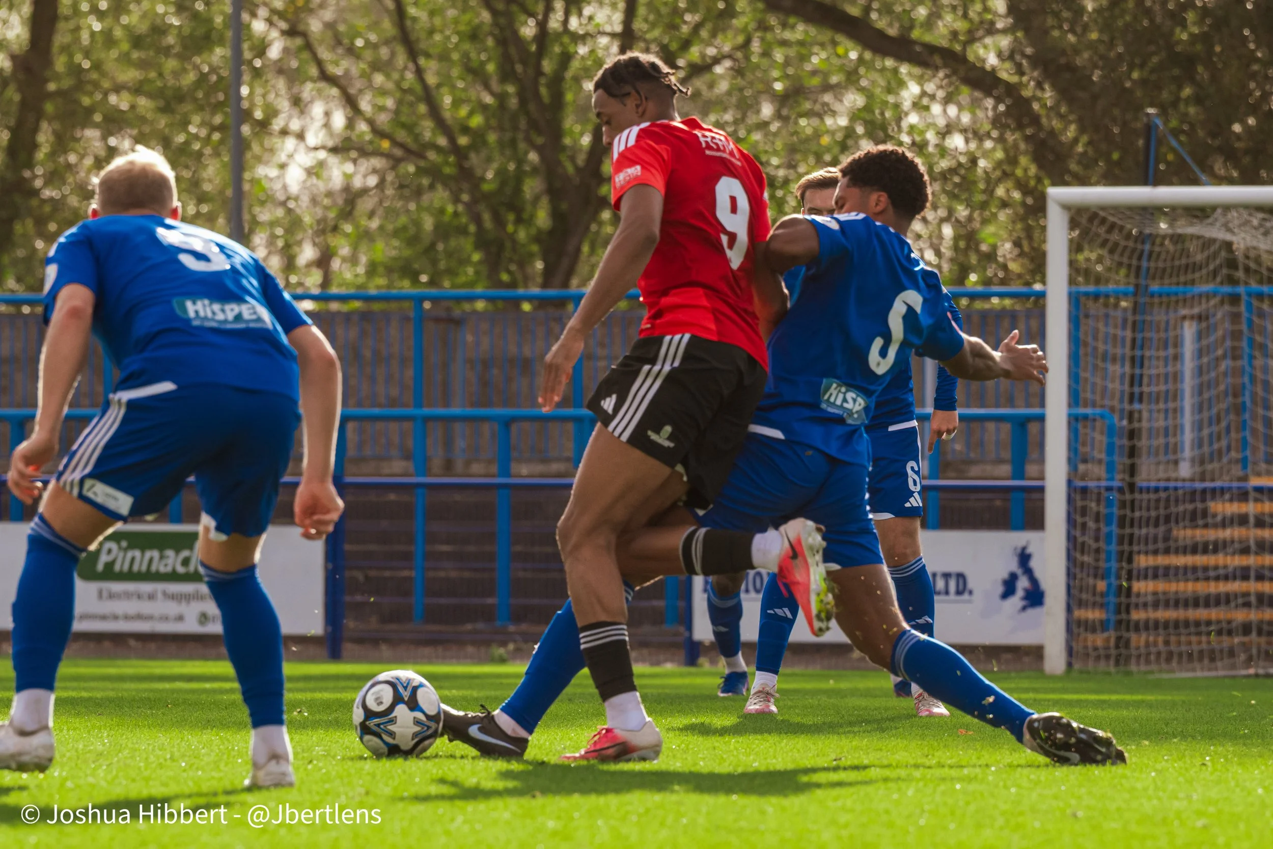Curzon_Ashton_Hyde_United_Web_Sized_10.10.26-120.jpg
