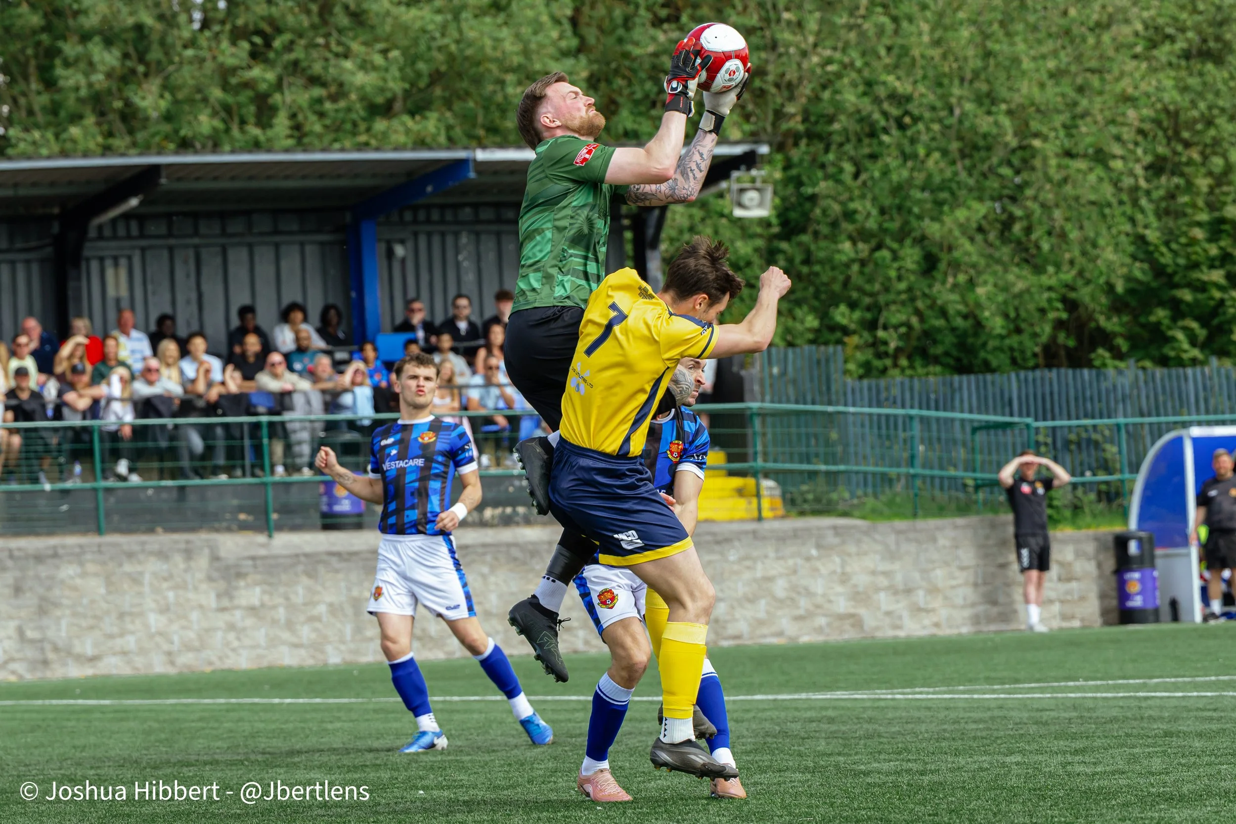 Sport_Photography_Stalybridge_Celtic_Avro_10.05.26-36.jpg