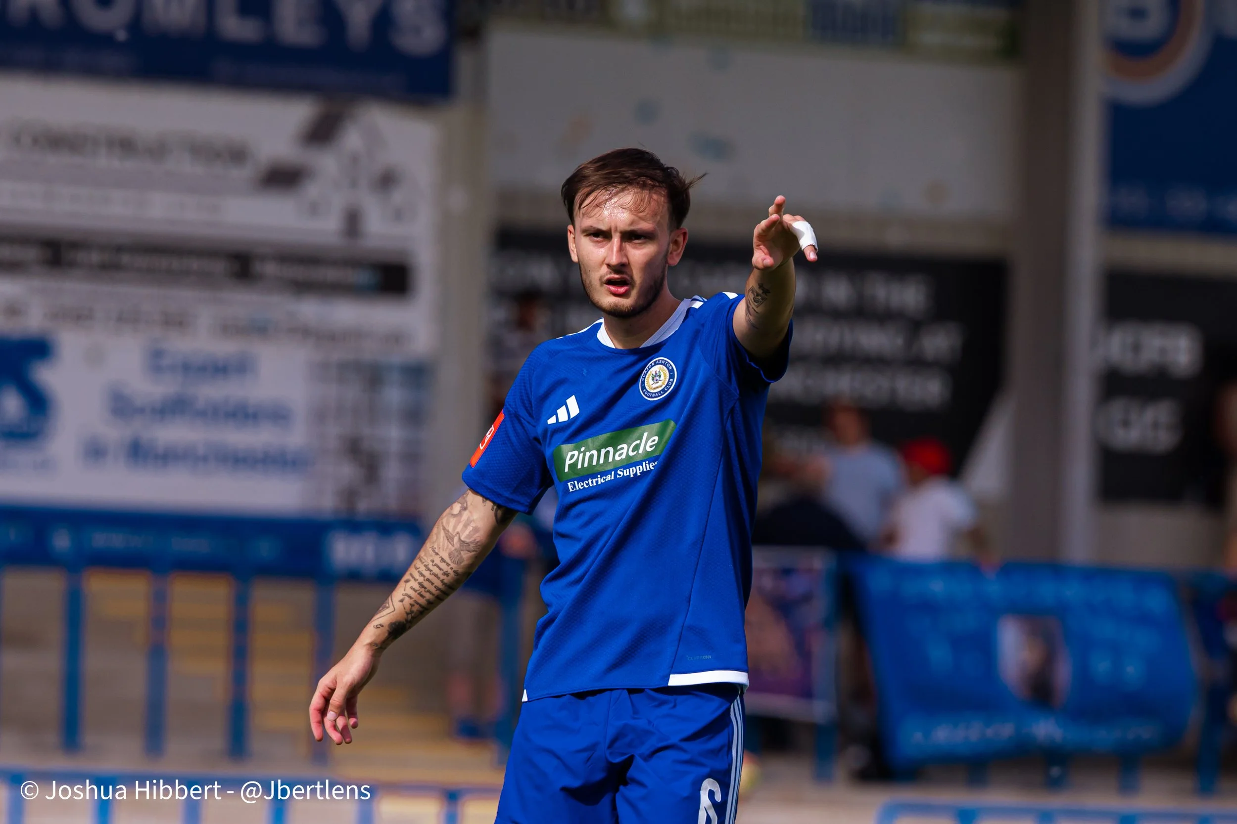 Curzon_Ashton_Alfreton_Town_Web_Sized-155.jpg