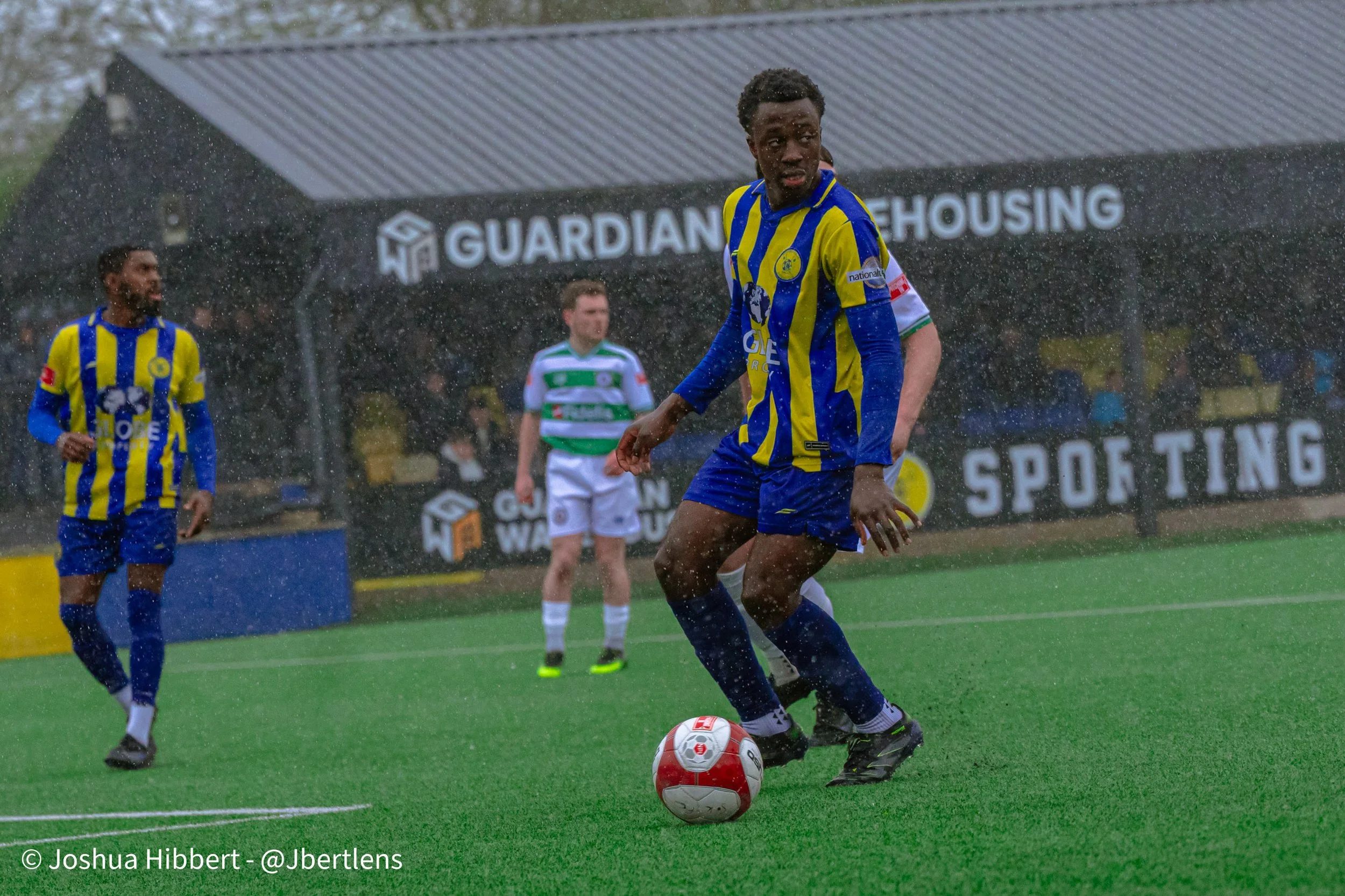 Sport_Photography_Stalybridge_Celtic_Sporting_Khalsa_11.04 (18).jpg