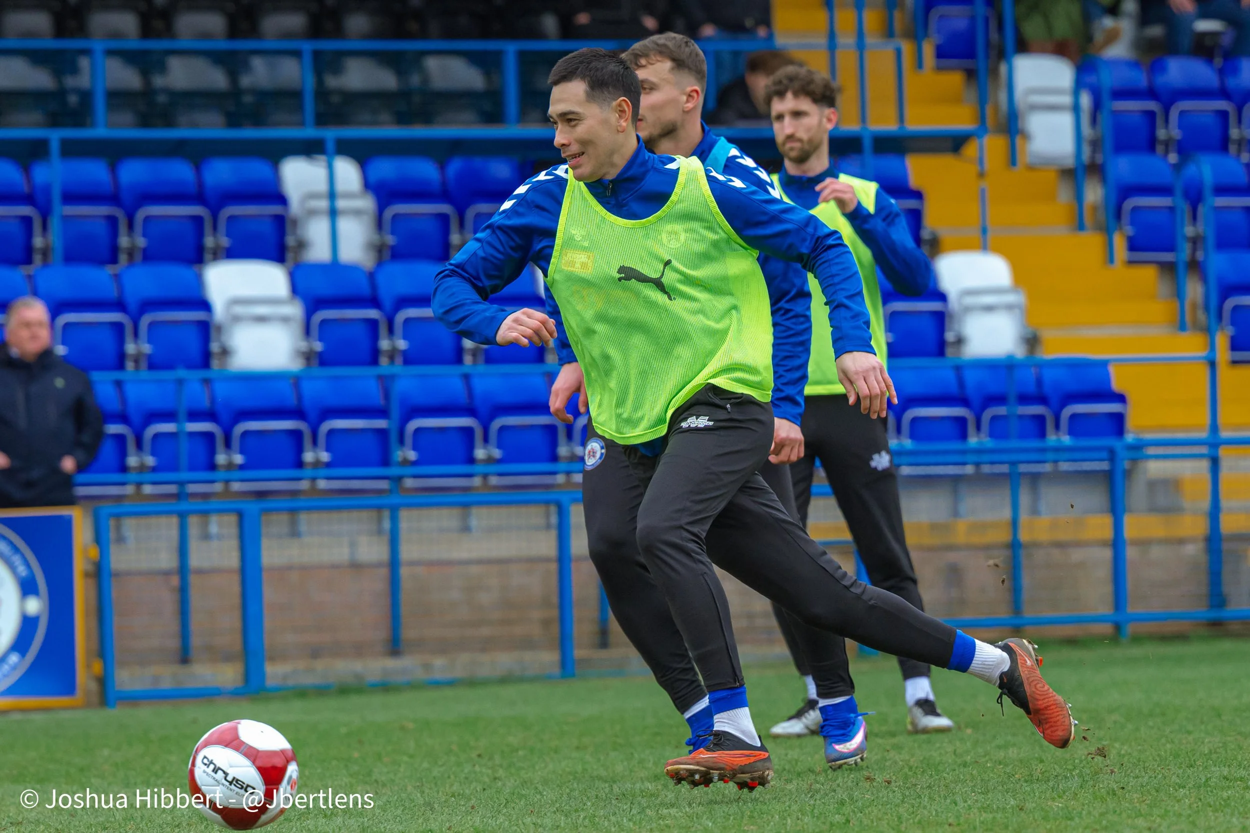 Sport_Photography_Stalybridge_Celtic_Avro_FC_070326-5.jpg