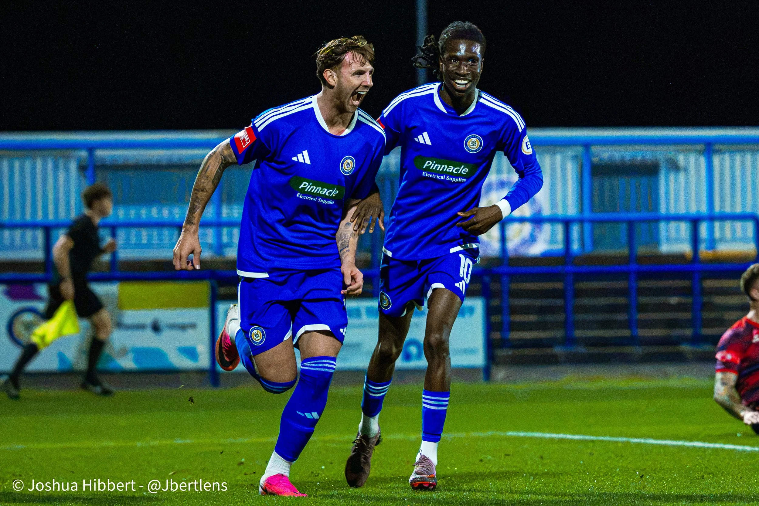Curzon_Ashton_Redcar_Athletic_Web_Sized_06.10.26-48.jpg