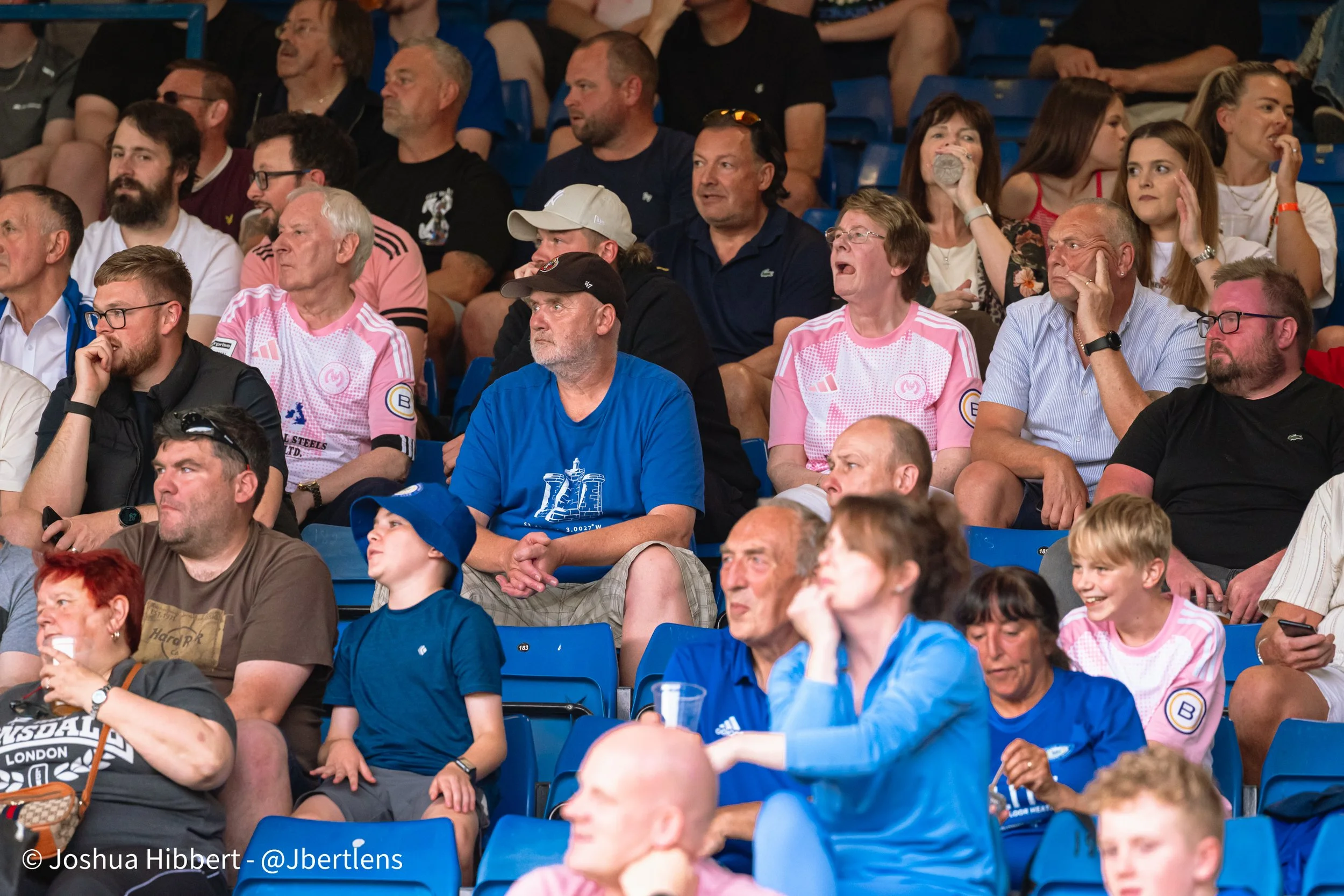 Curzon_Ashton_Bury_FC_Web_Sized_11.08.26-46.jpg