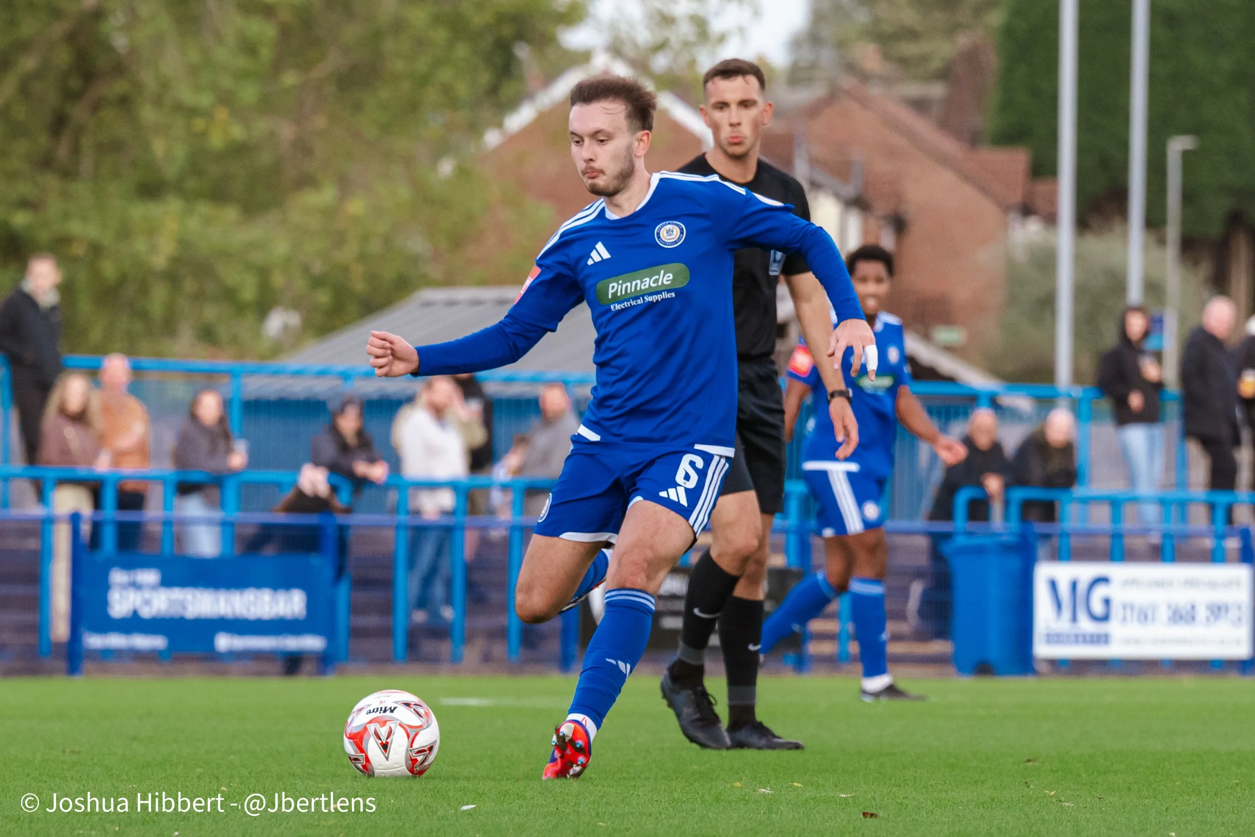 Curzon_Ashton_Hyde_United_Web_Sized_10.10.26-99.jpg