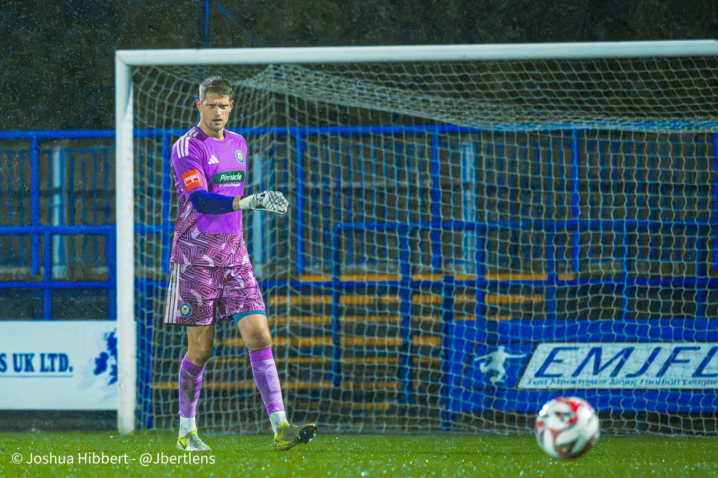 Curzon_Ashton_Redcar_Athletic_Web_Sized_06.10.26-111.jpg