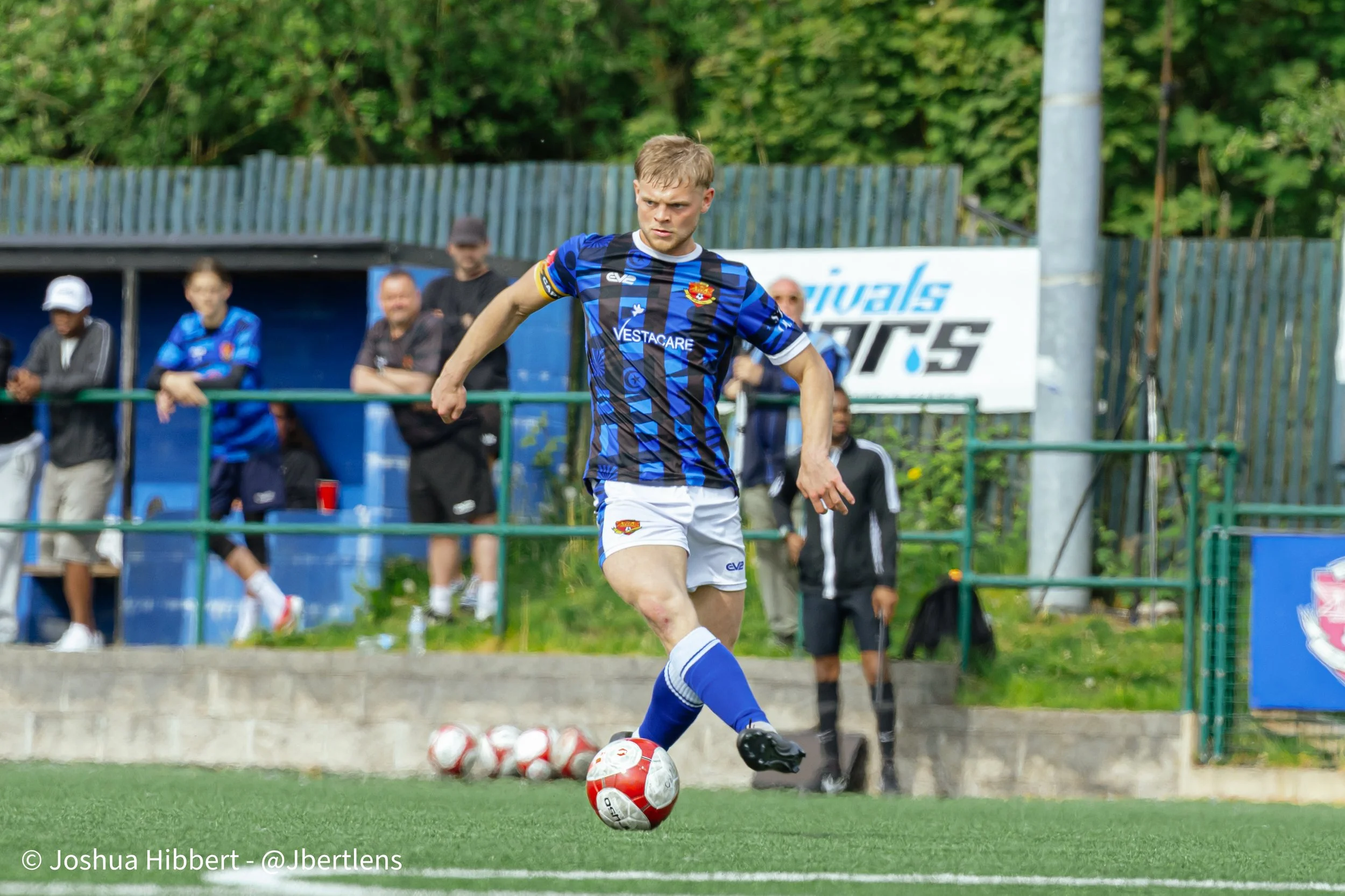 Sport_Photography_Stalybridge_Celtic_Avro_10.05.26-108.jpg