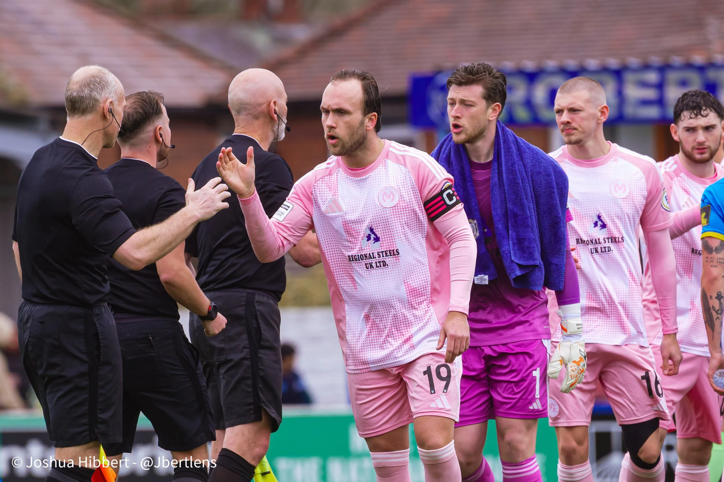 Sport_Photography_Curzon_Ashton_Radcliffe_FC_03.04.26-21.jpg