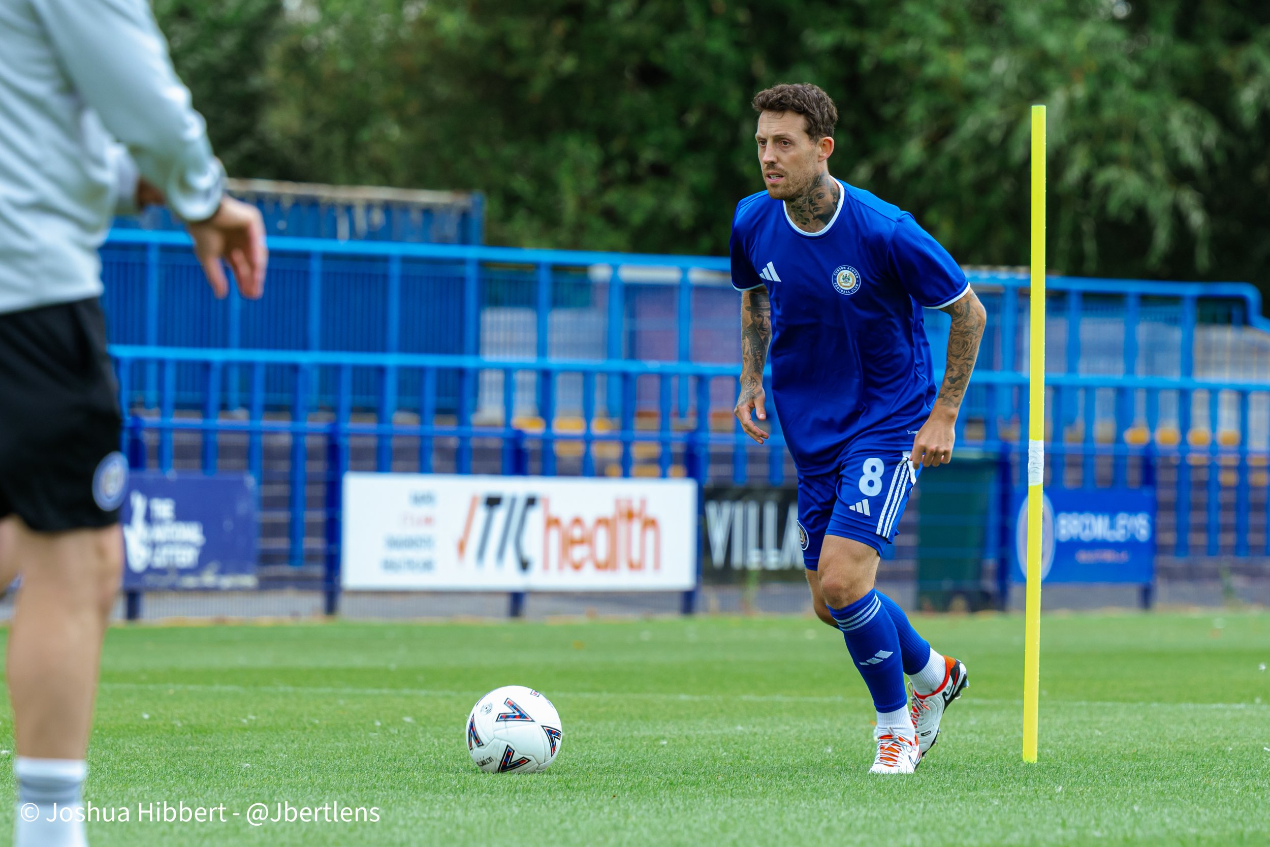 Curzon_Ashton_vs_Clitheroe_FC_25.07.26-27.jpg