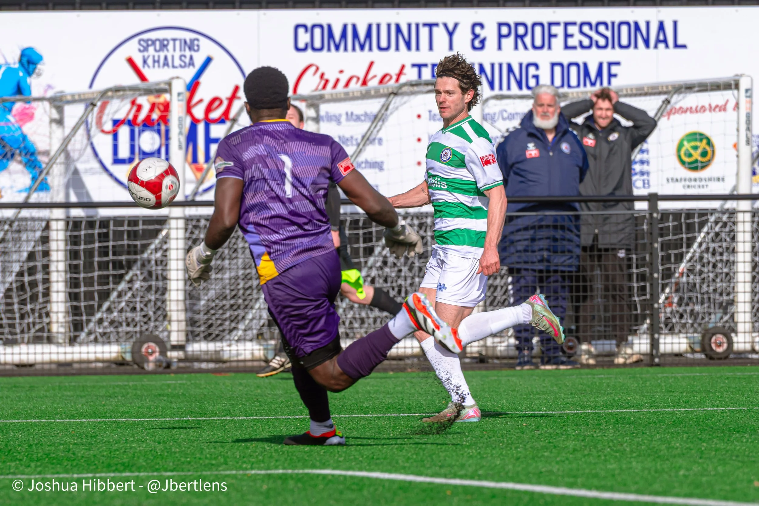 Sport_Photography_Stalybridge_Celtic_Sporting_Khalsa_11.04 (58).jpg