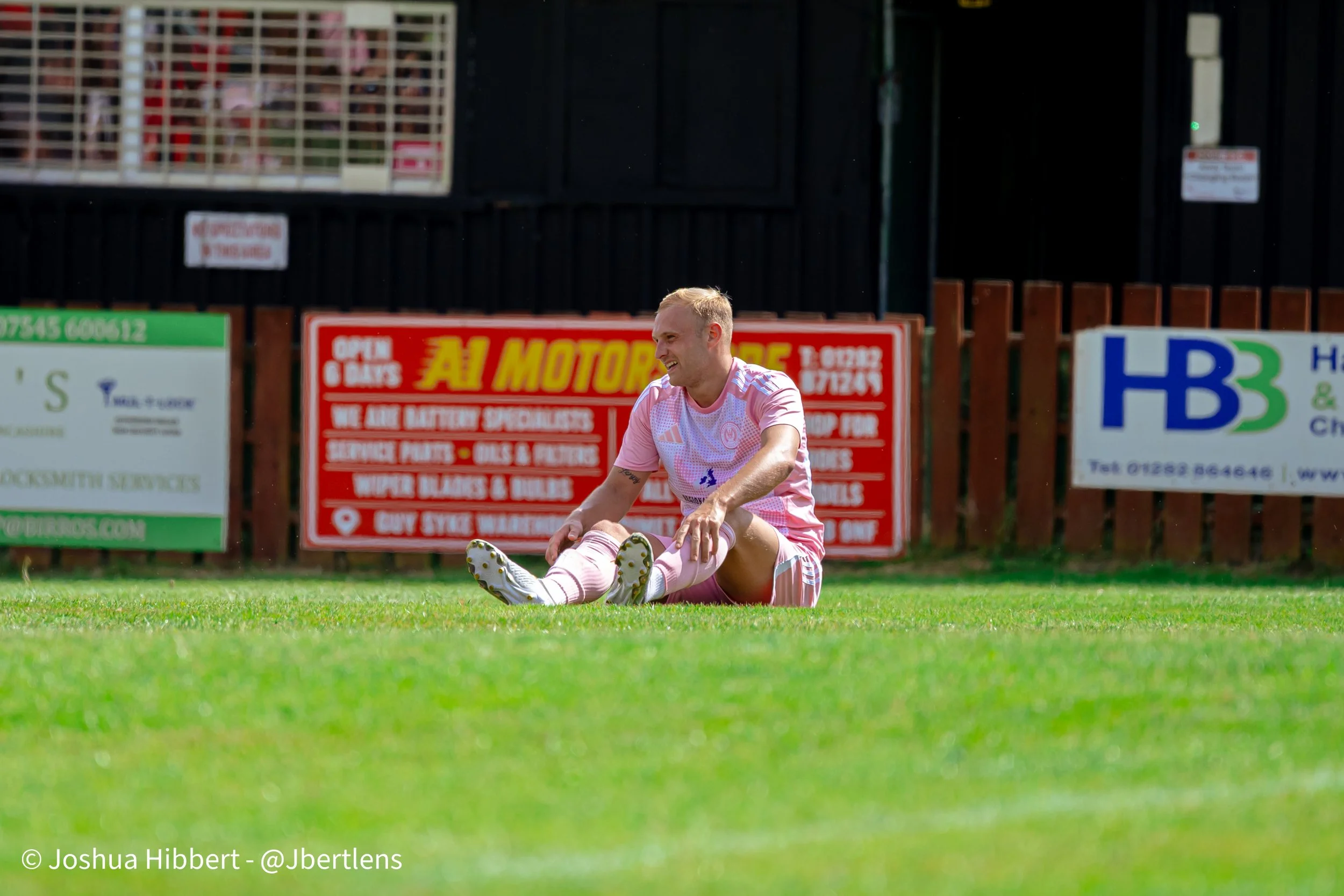 Curzon_Ashton_vs_Colne_FC_18.07.26-113.jpg