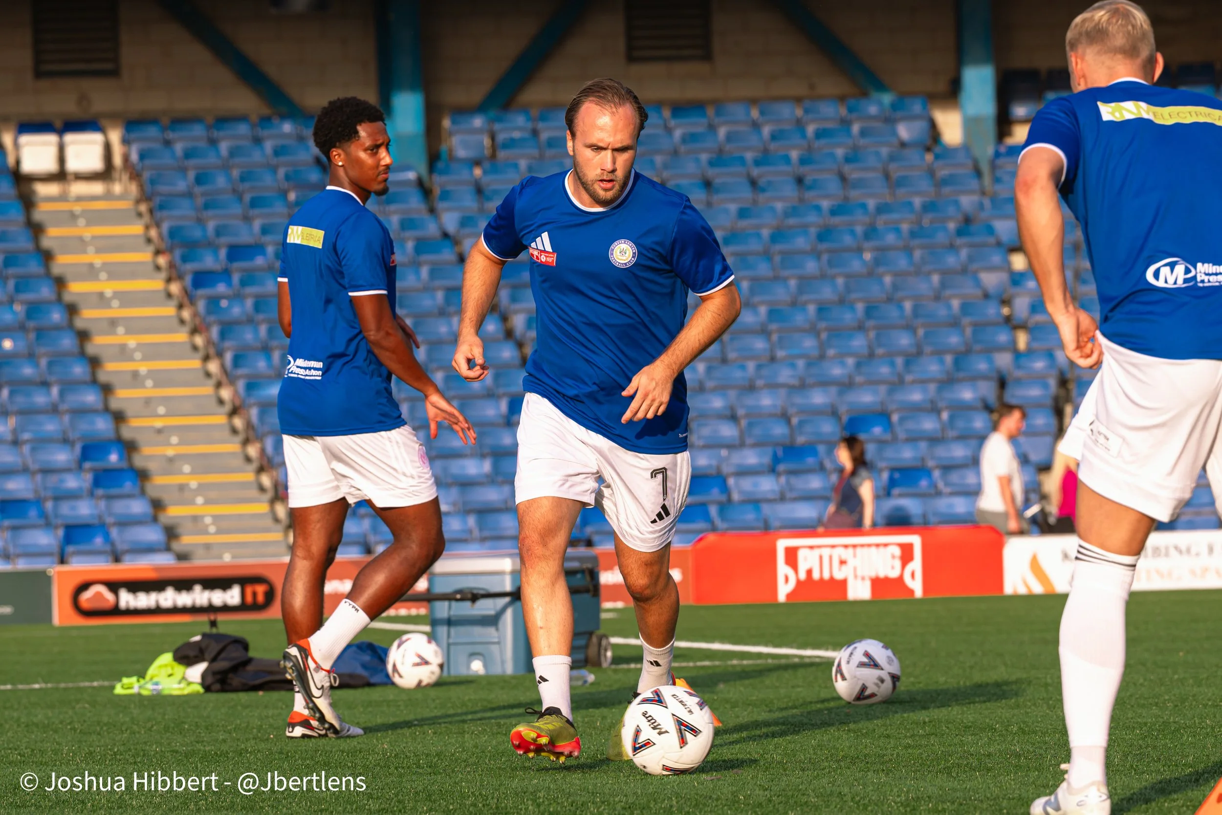 Curzon_Ashton_Bury_FC_Web_Sized_11.08.26-9.jpg