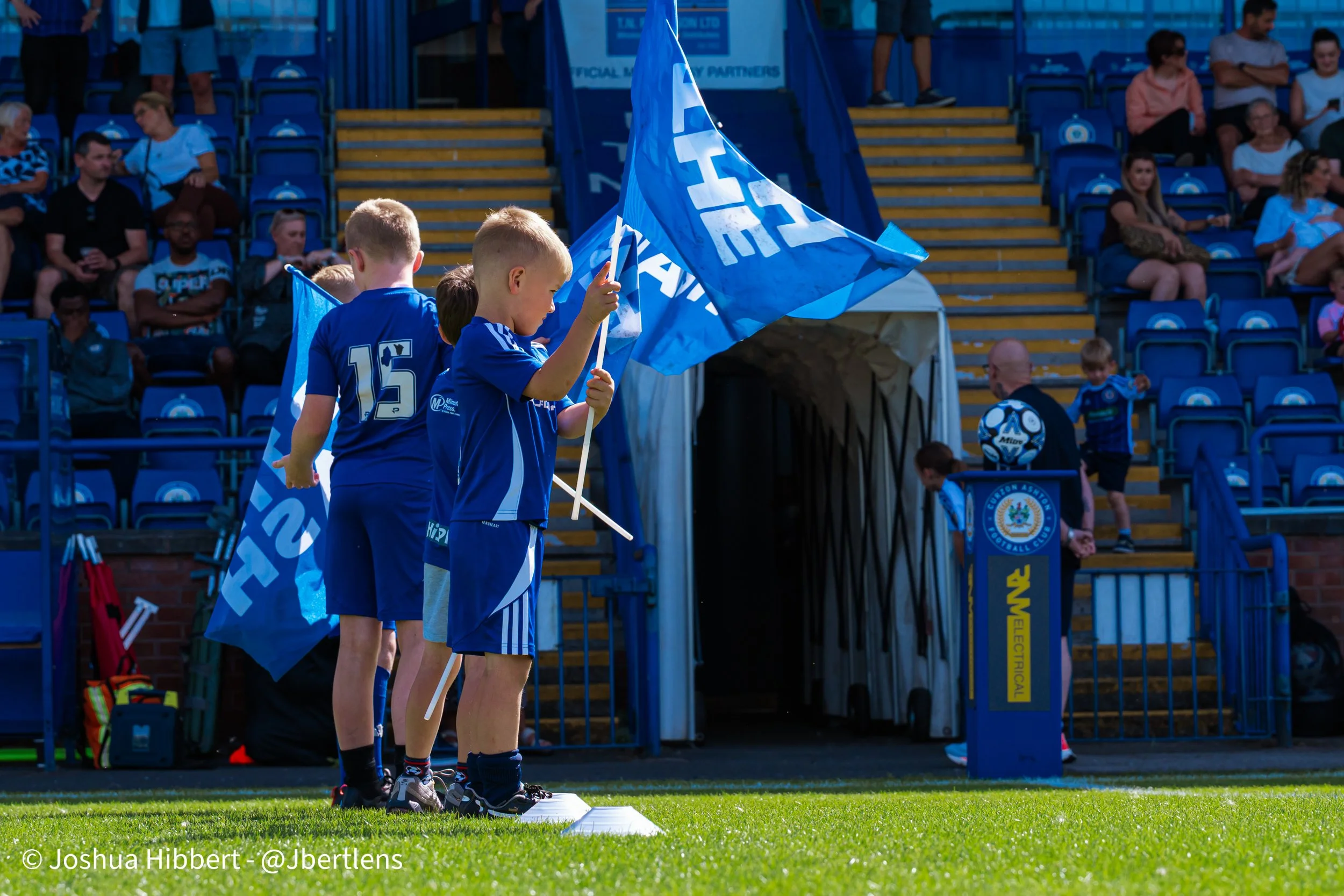 Curzon_Ashton_Alfreton_Town_Web_Sized-31.jpg