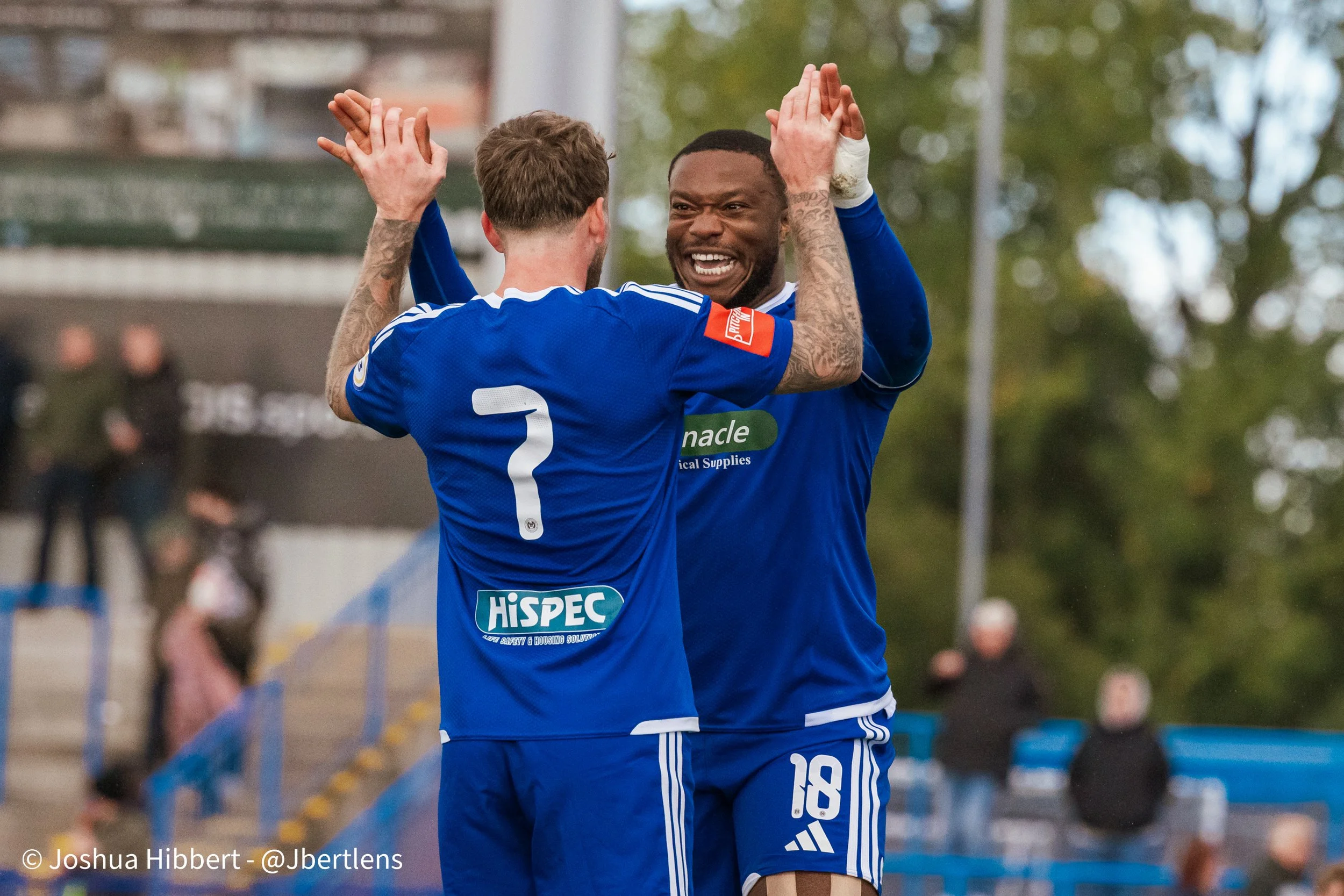 Curzon_Ashton_Hyde_United_Web_Sized_10.10.26-172.jpg