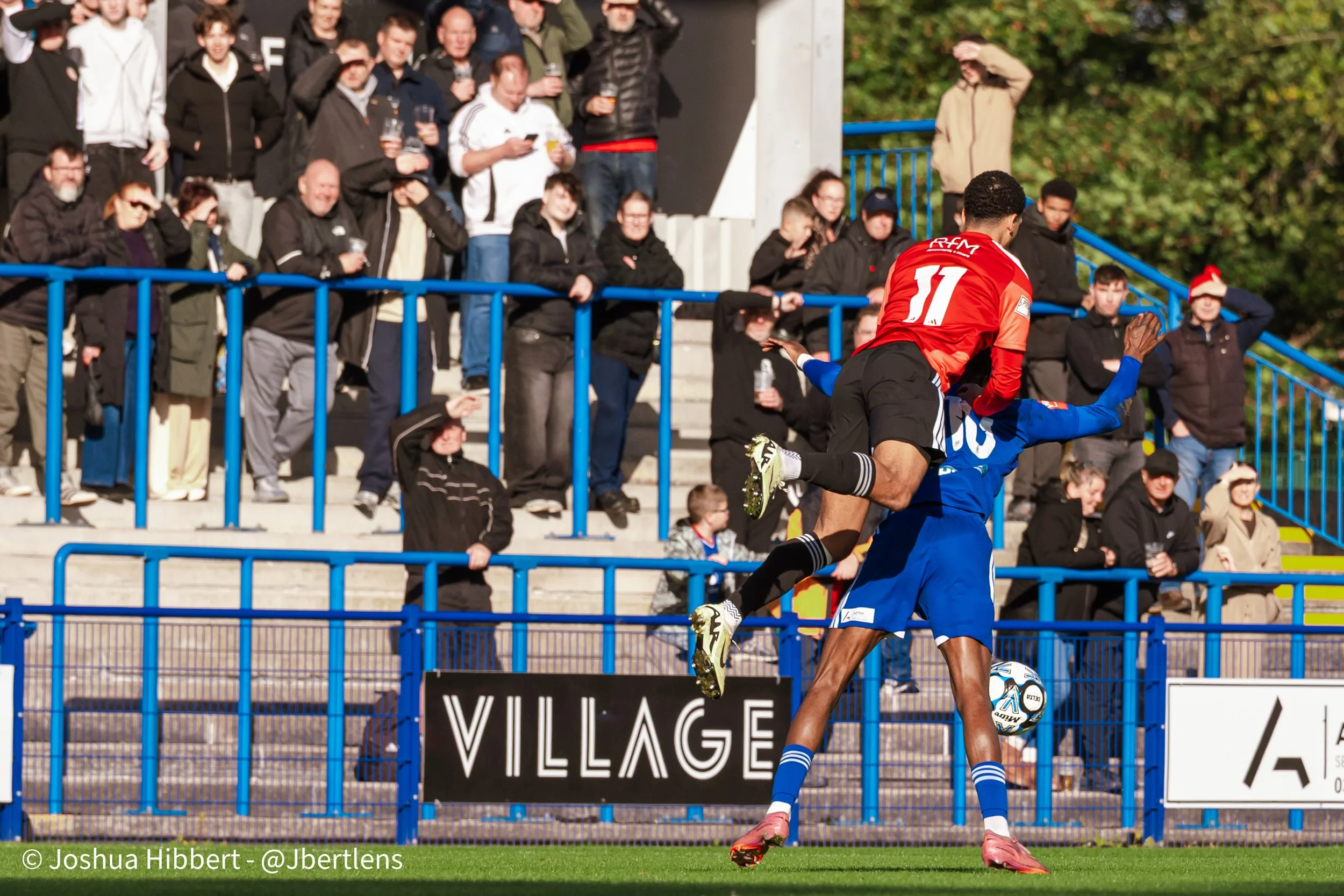 Curzon_Ashton_Hyde_United_Web_Sized_10.10.26-72.jpg