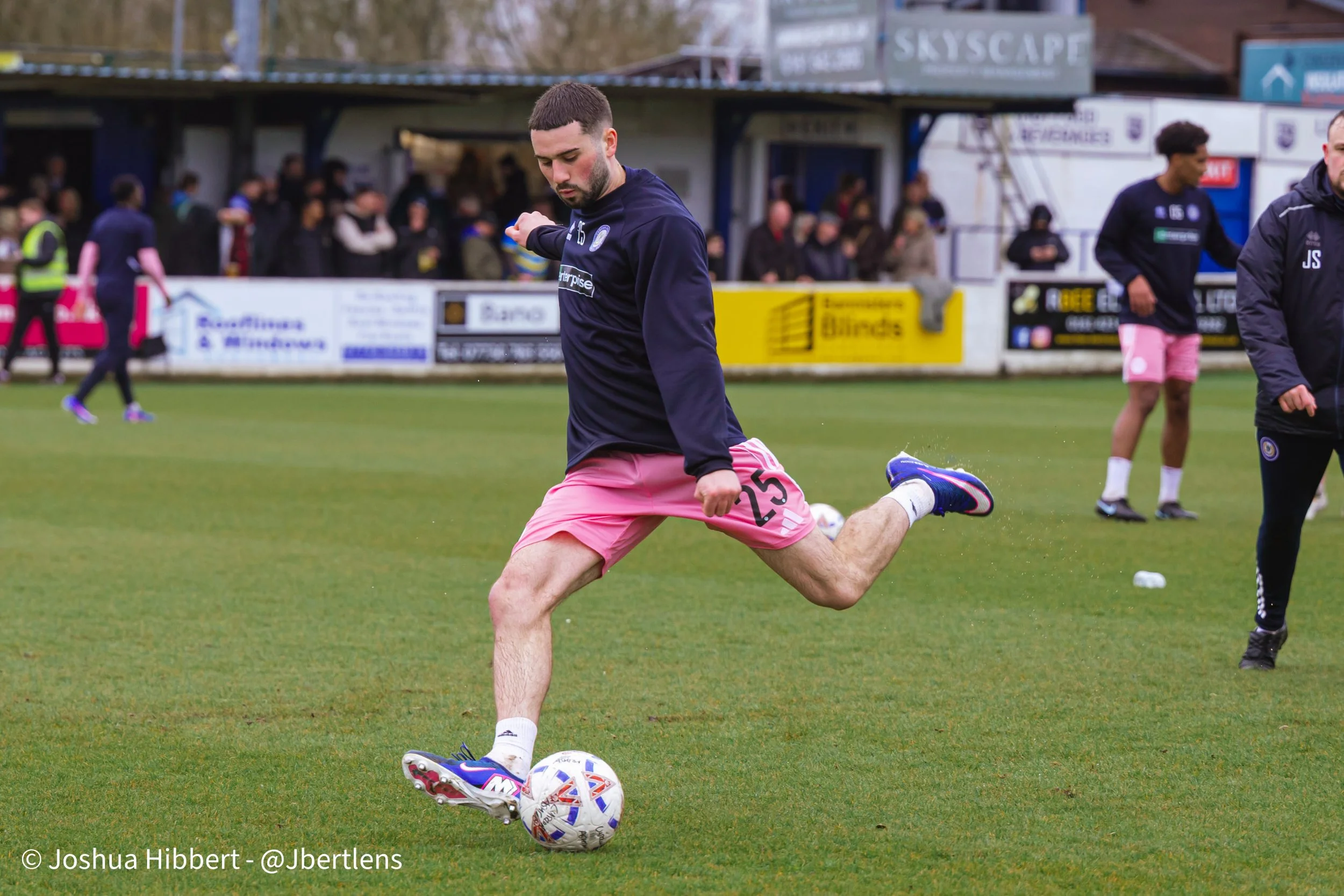 Sport_Photography_Curzon_Ashton_Radcliffe_FC_03.04.26-12.jpg