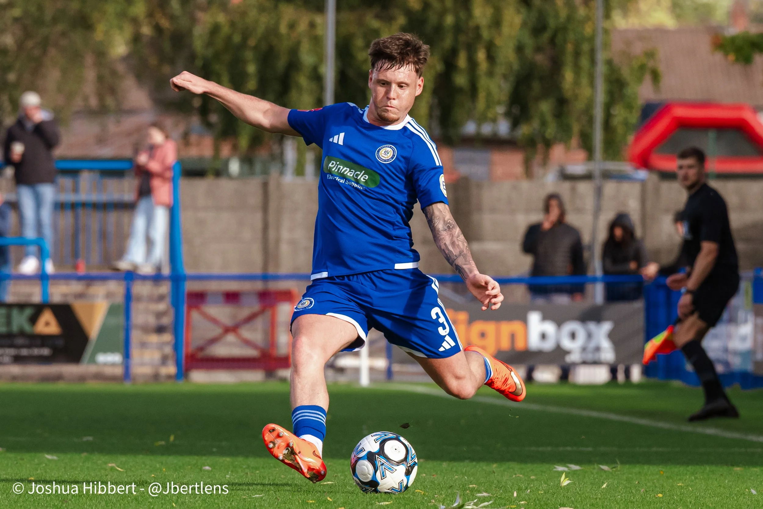 Curzon_Ashton_Hyde_United_Web_Sized_10.10.26-83.jpg