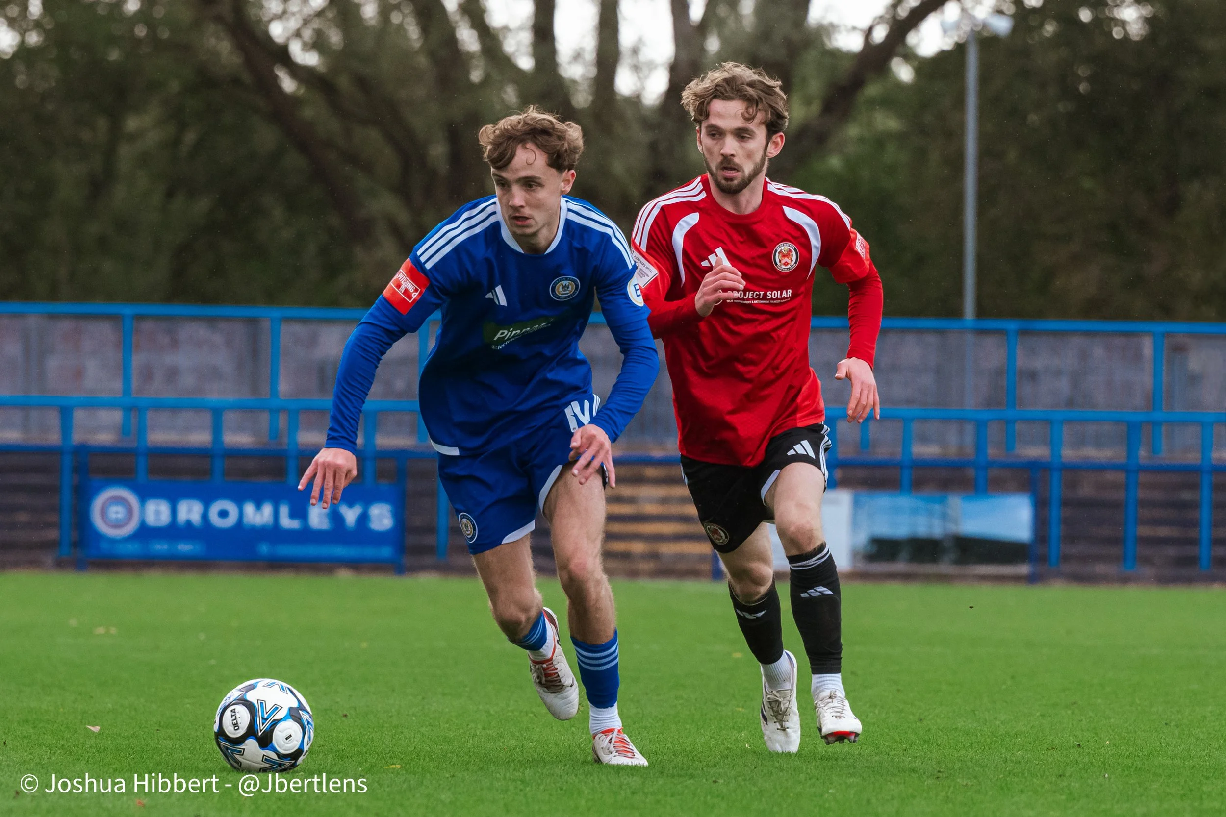 Curzon_Ashton_Hyde_United_Web_Sized_10.10.26-151.jpg