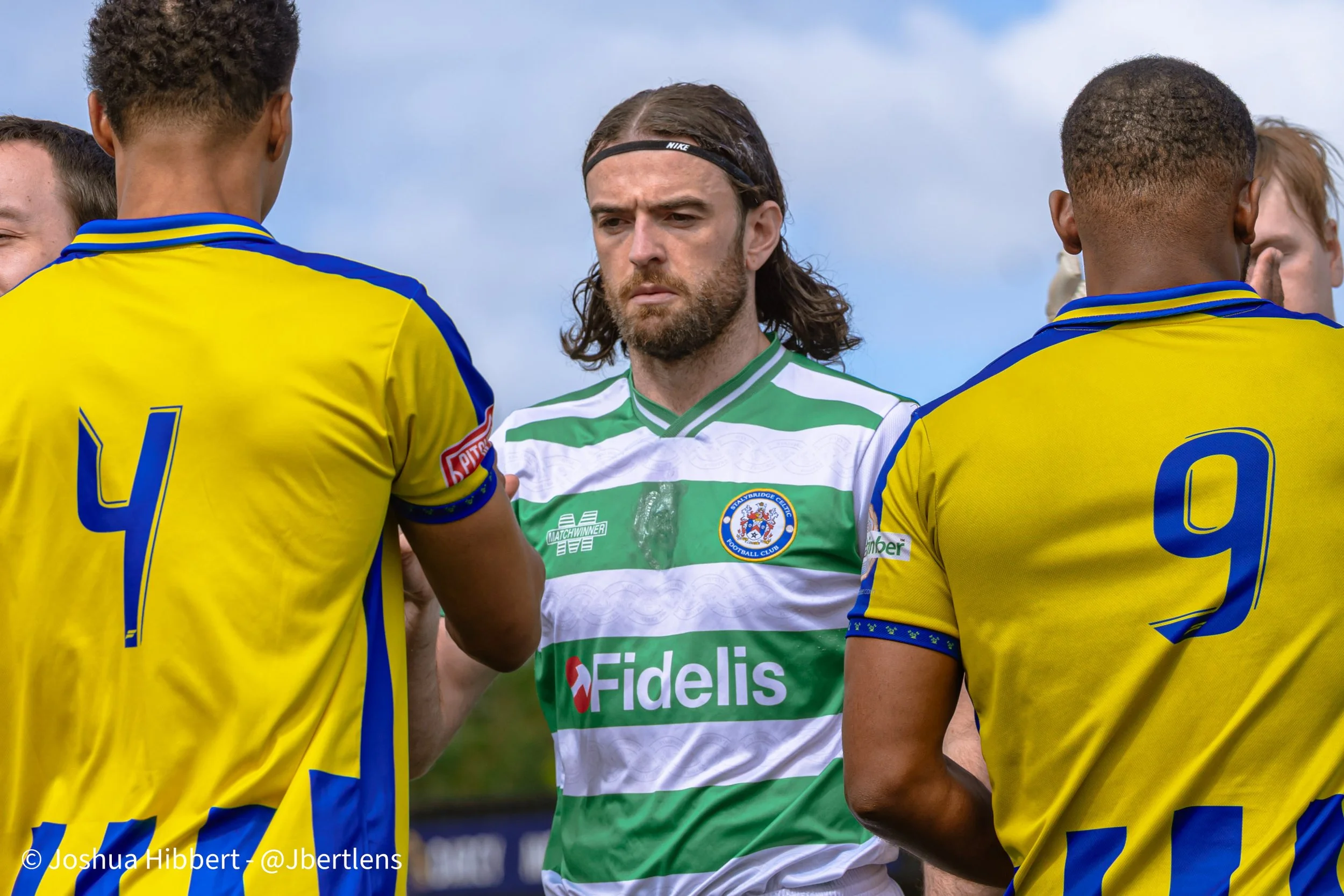 Sport_Photography_Stalybridge_Celtic_Sporting_Khalsa_11.04 (5).jpg