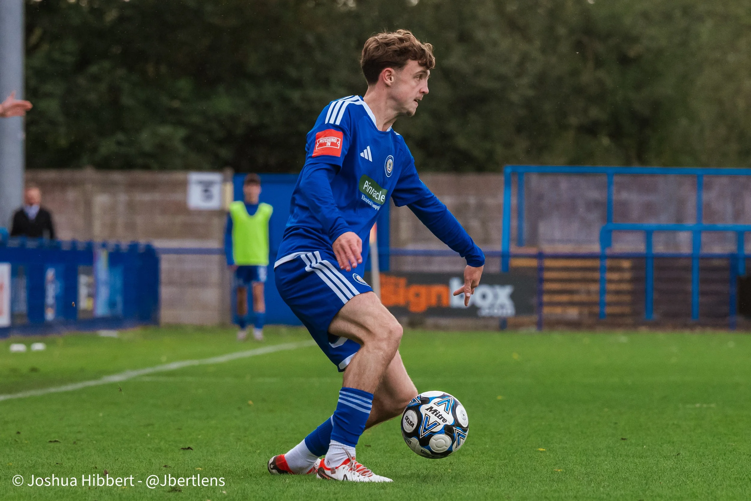 Curzon_Ashton_Hyde_United_Web_Sized_10.10.26-149.jpg