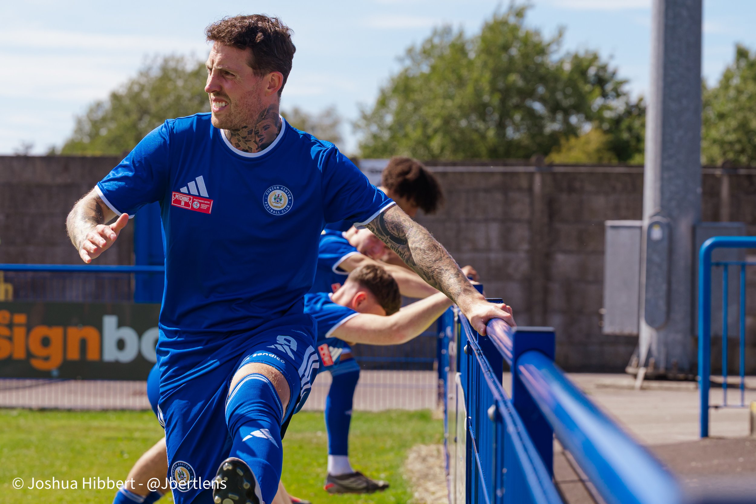 Curzon_Ashton_Alfreton_Town_Web_Sized-4.jpg