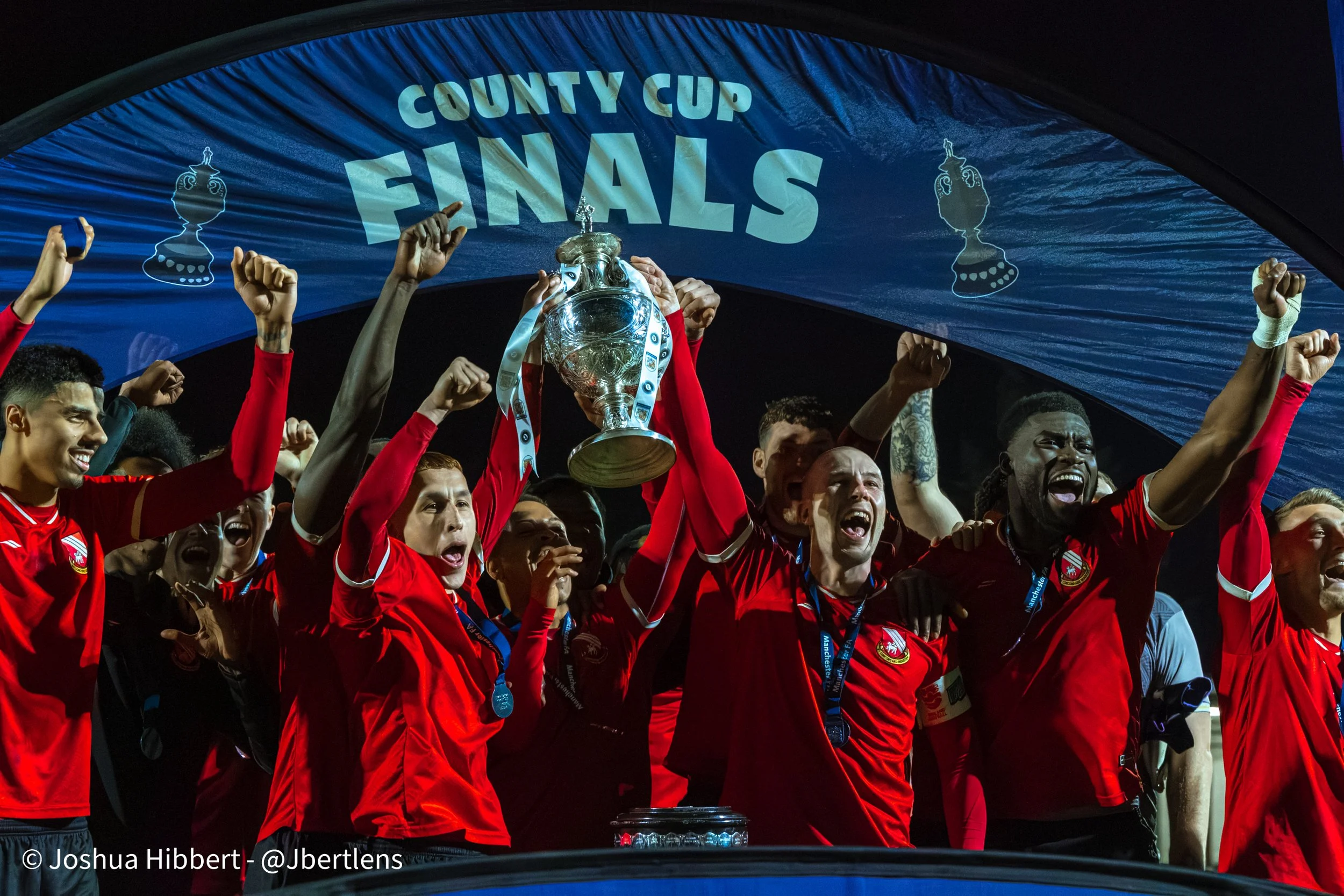 Curzon_Ashton_Droylsden_FC_Web_Sized_150426-140.jpg