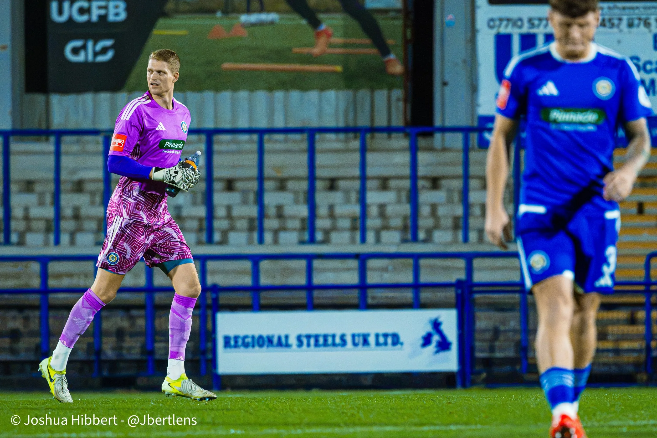 Curzon_Ashton_Redcar_Athletic_Web_Sized_06.10.26-29.jpg
