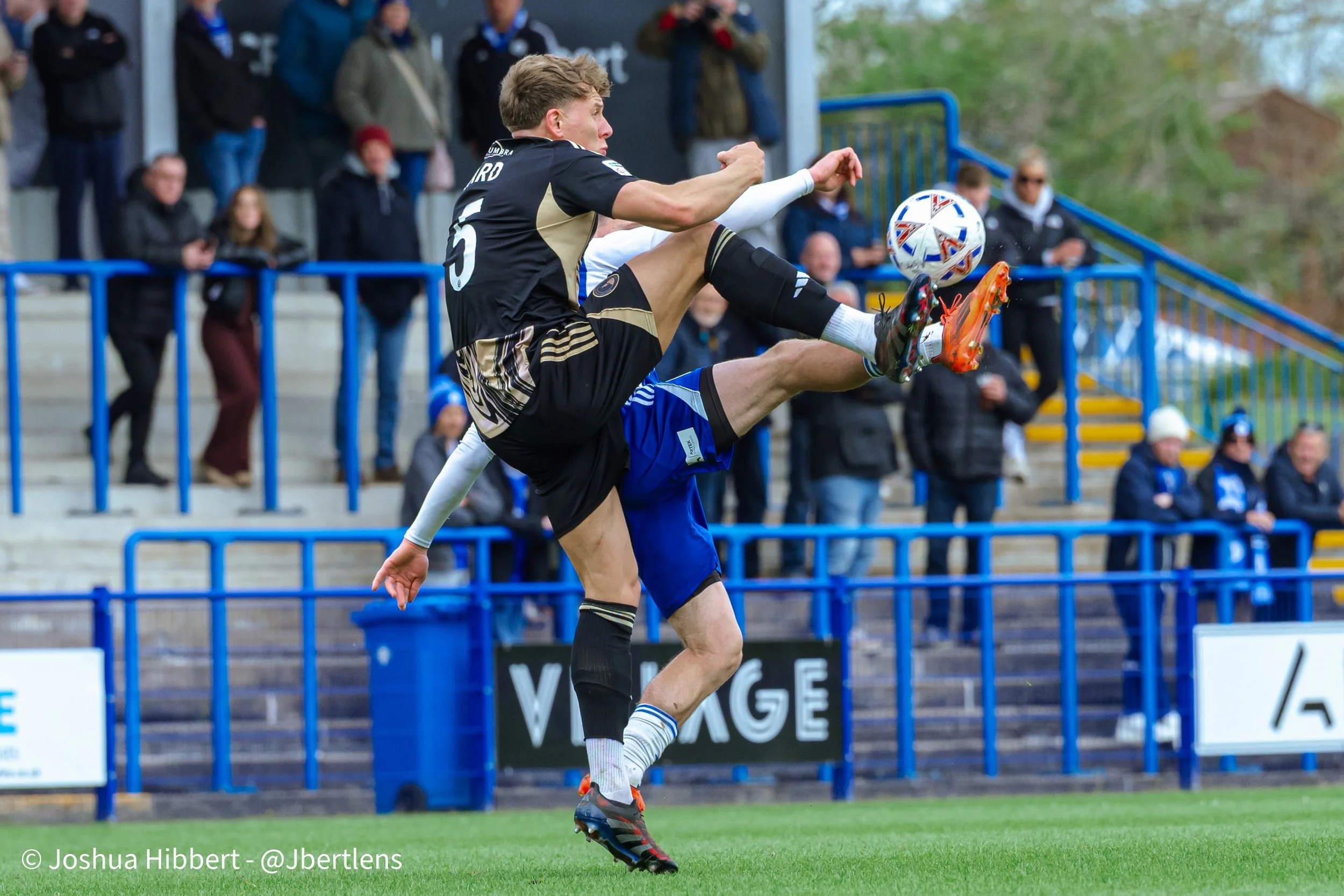 Sport_Photography_Curzon_Ashton_Buxton_FC_18.04.26-69.jpg