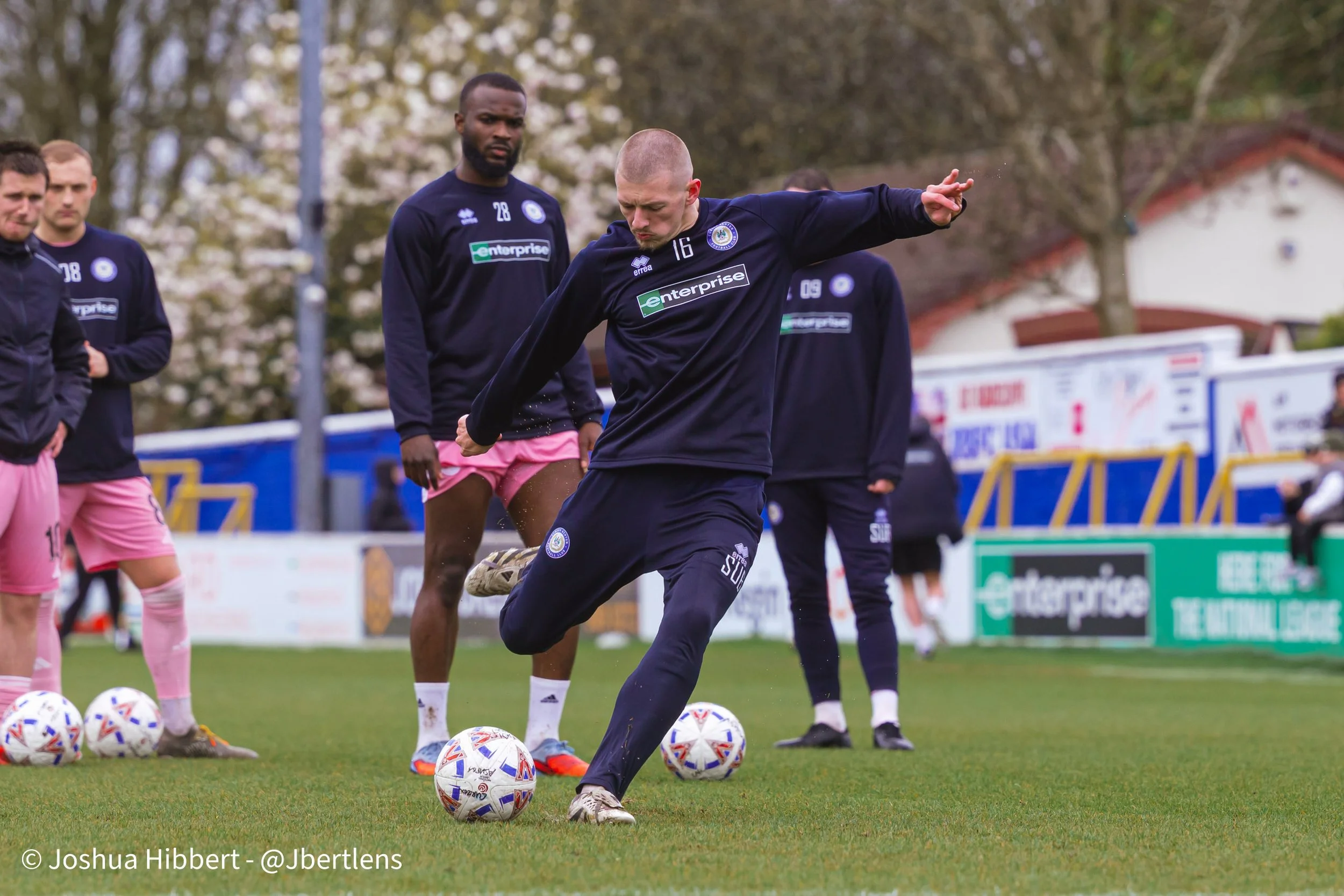 Sport_Photography_Curzon_Ashton_Radcliffe_FC_03.04.26-6.jpg