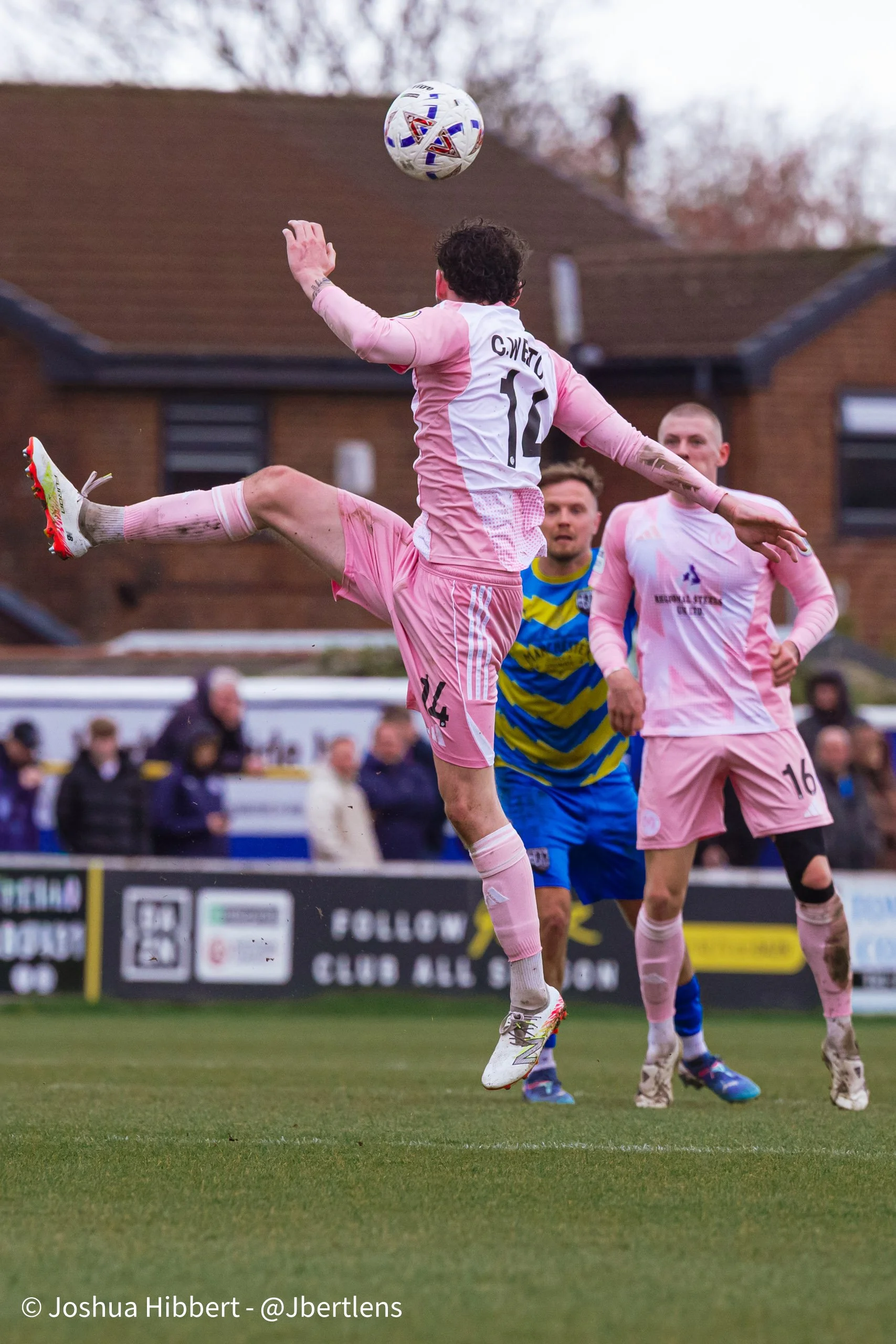 Sport_Photography_Curzon_Ashton_Radcliffe_FC_03.04.26-60.jpg