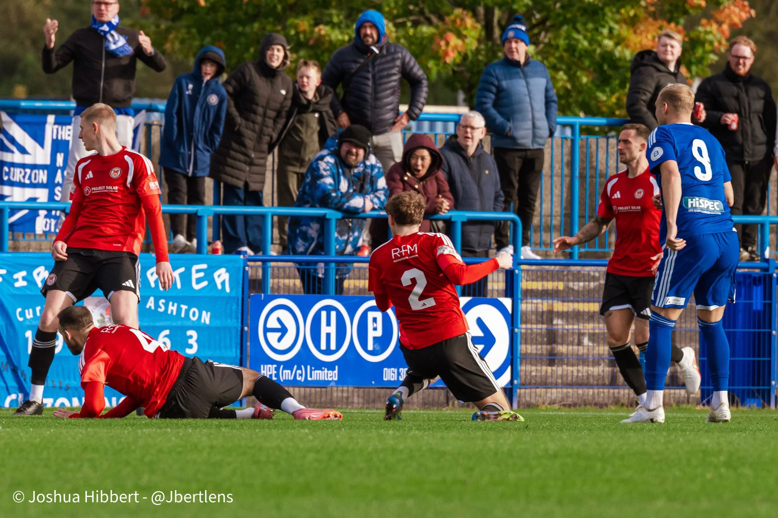 Curzon_Ashton_Hyde_United_Web_Sized_10.10.26-106.jpg