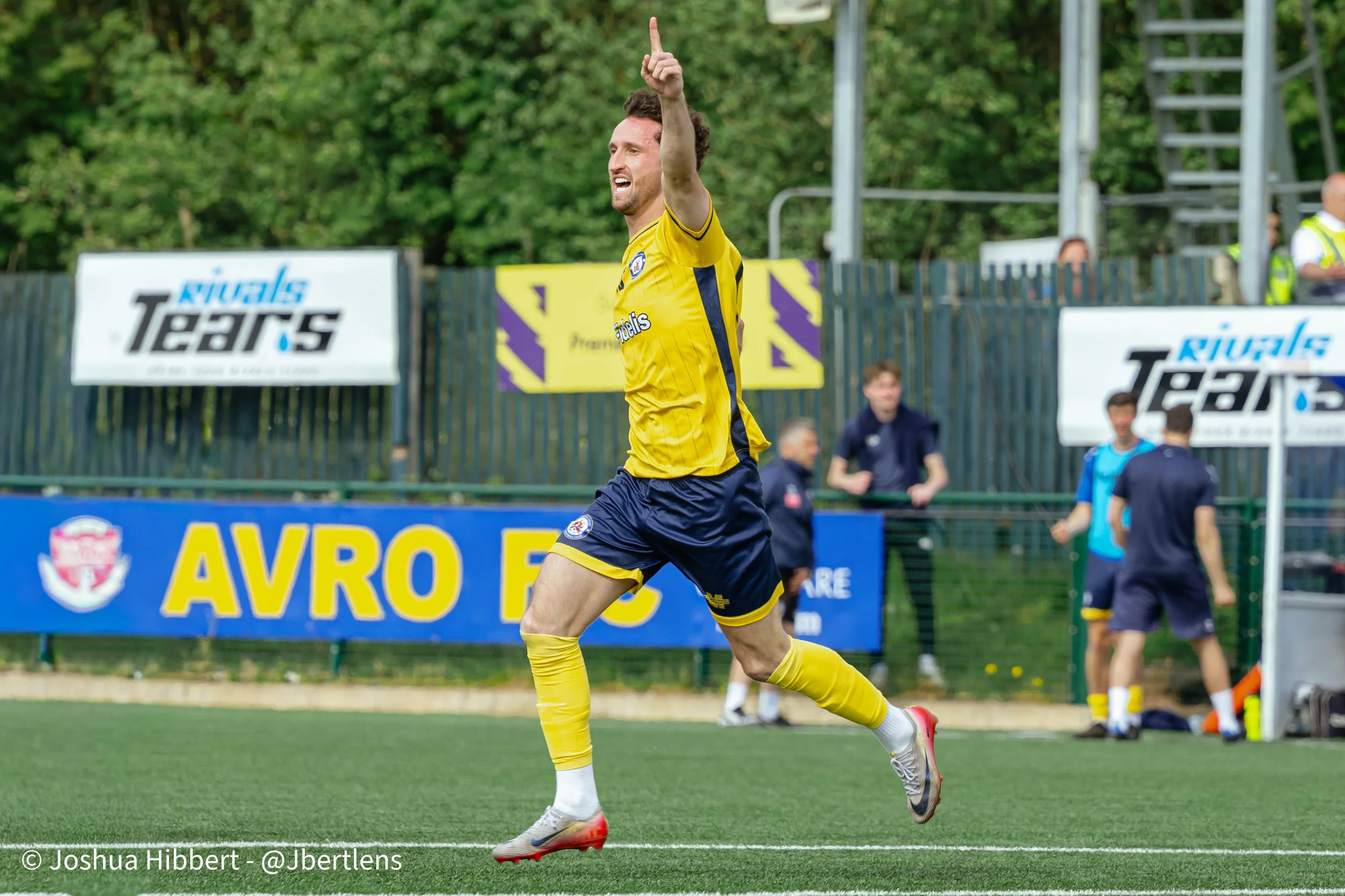Sport_Photography_Stalybridge_Celtic_Avro_10.05.26-89.jpg