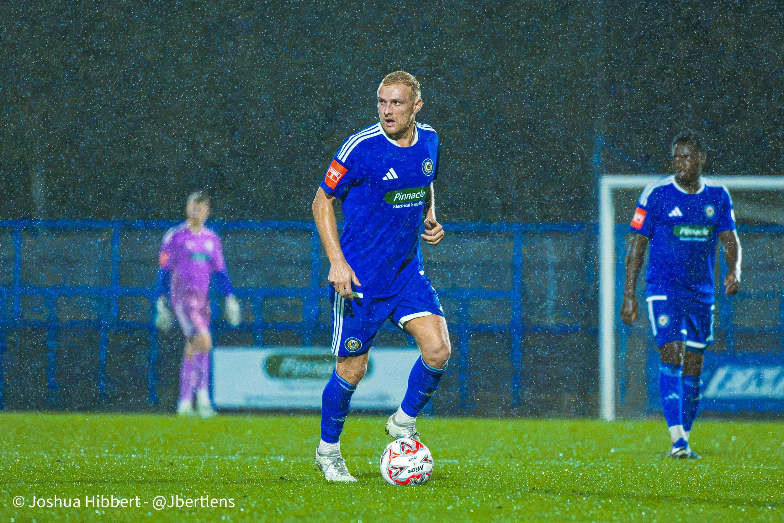 Curzon_Ashton_Redcar_Athletic_Web_Sized_06.10.26-98.jpg