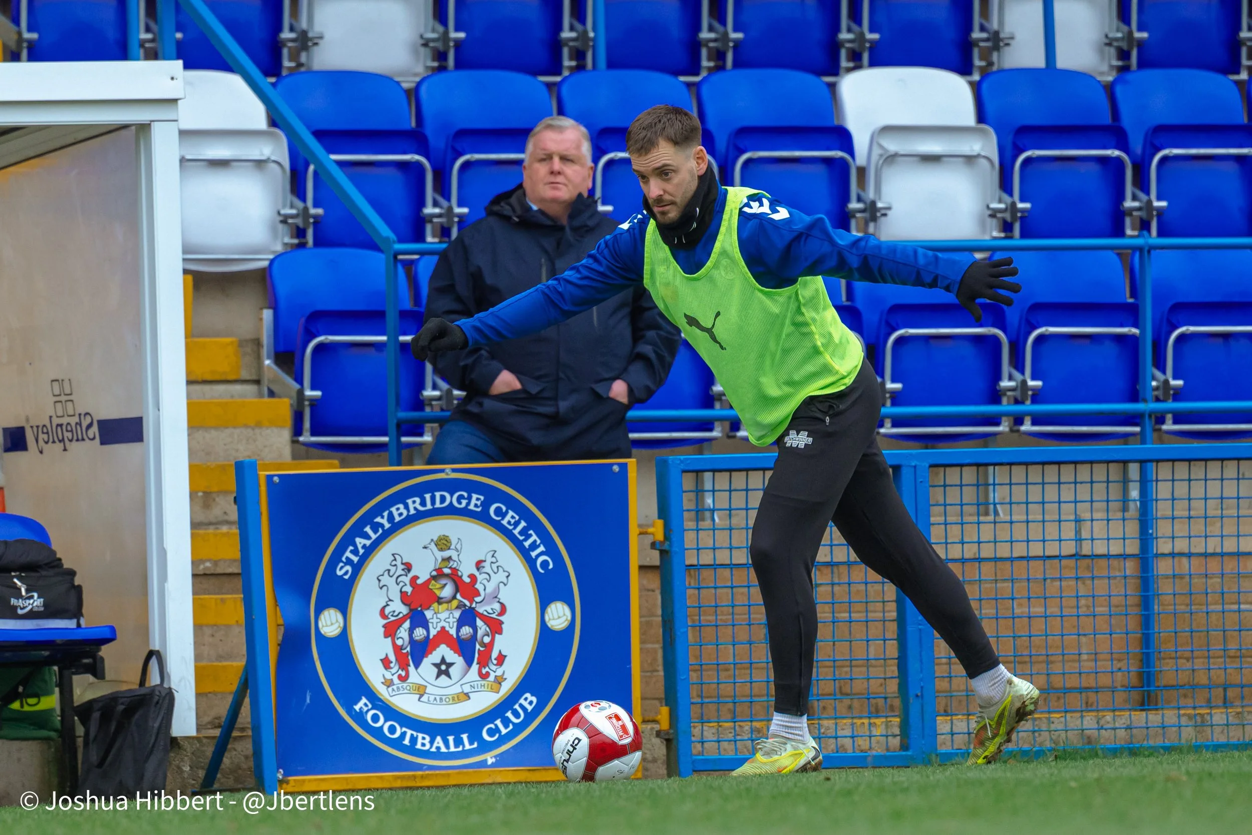 Sport_Photography_Stalybridge_Celtic_Avro_FC_070326-6.jpg