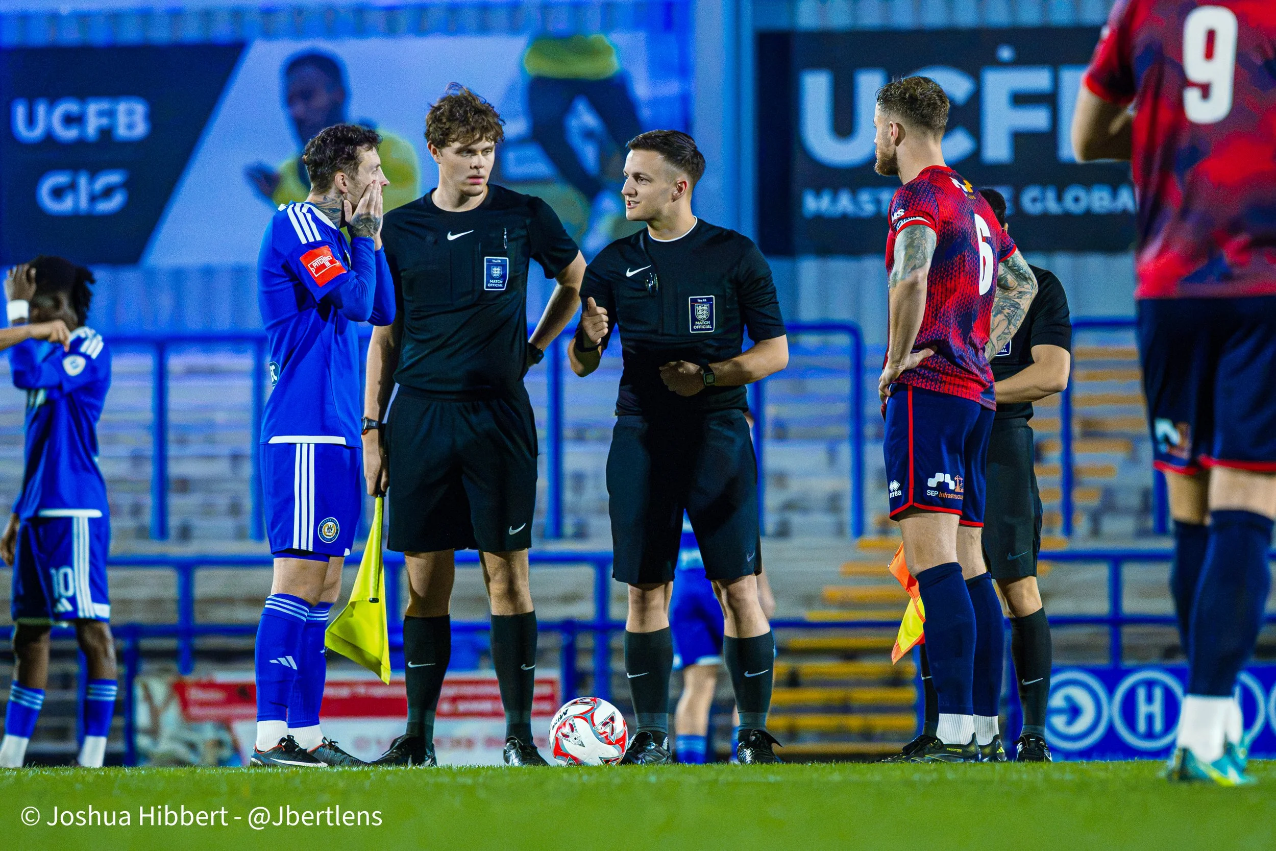Curzon_Ashton_Redcar_Athletic_Web_Sized_06.10.26-27.jpg