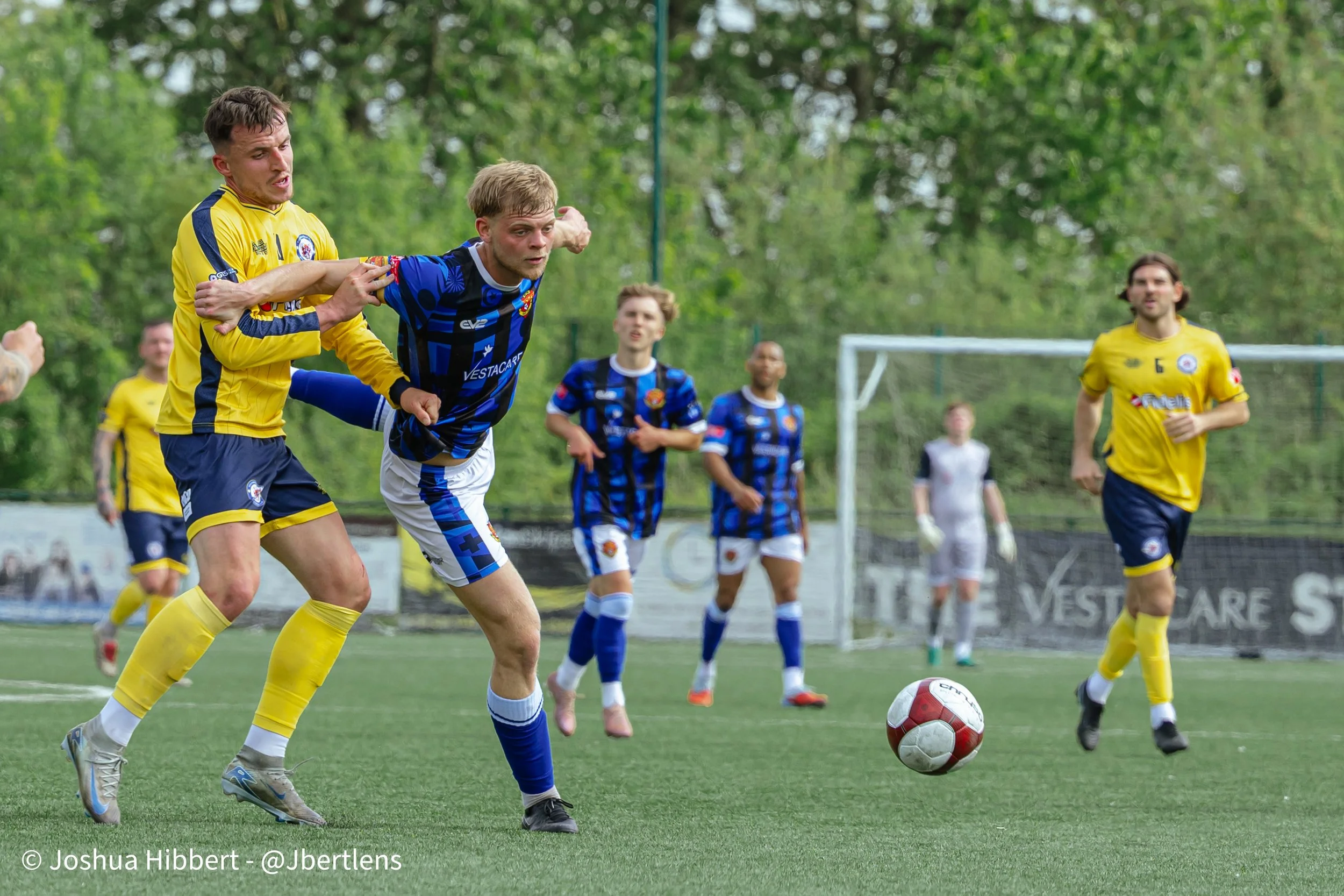 Sport_Photography_Stalybridge_Celtic_Avro_10.05.26-55.jpg