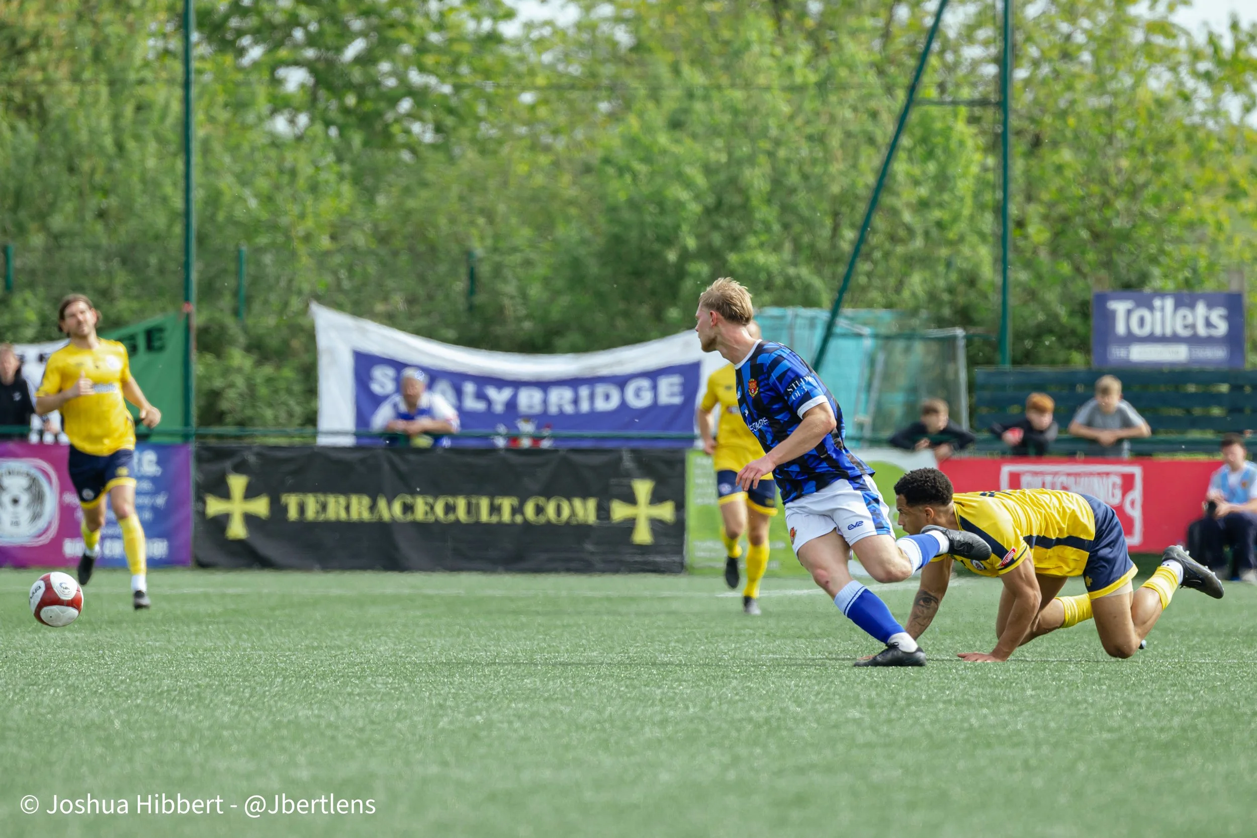 Sport_Photography_Stalybridge_Celtic_Avro_10.05.26-52.jpg