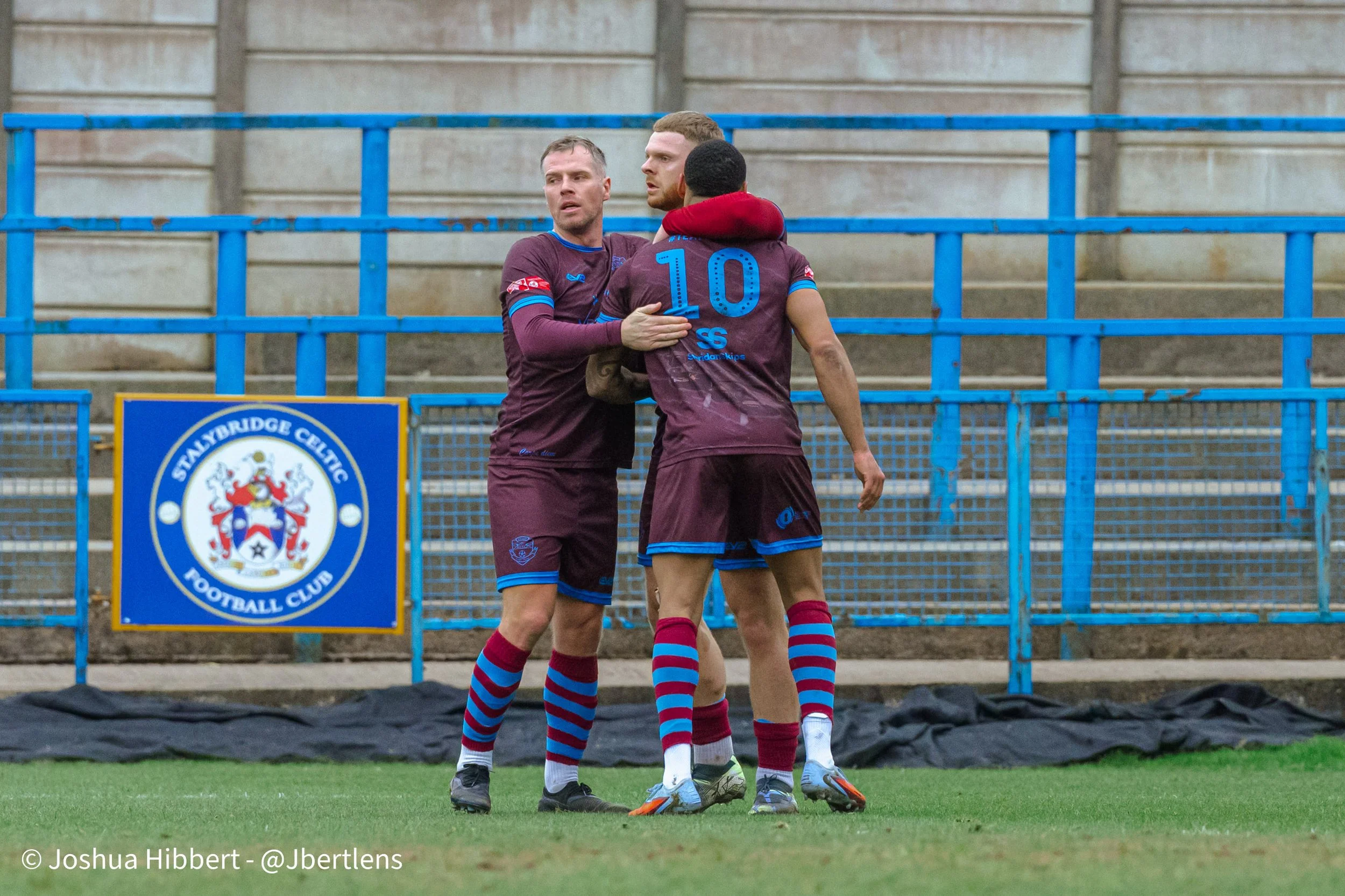 Sport_Photography_Stalybridge_Celtic_Avro_FC_070326-48.jpg