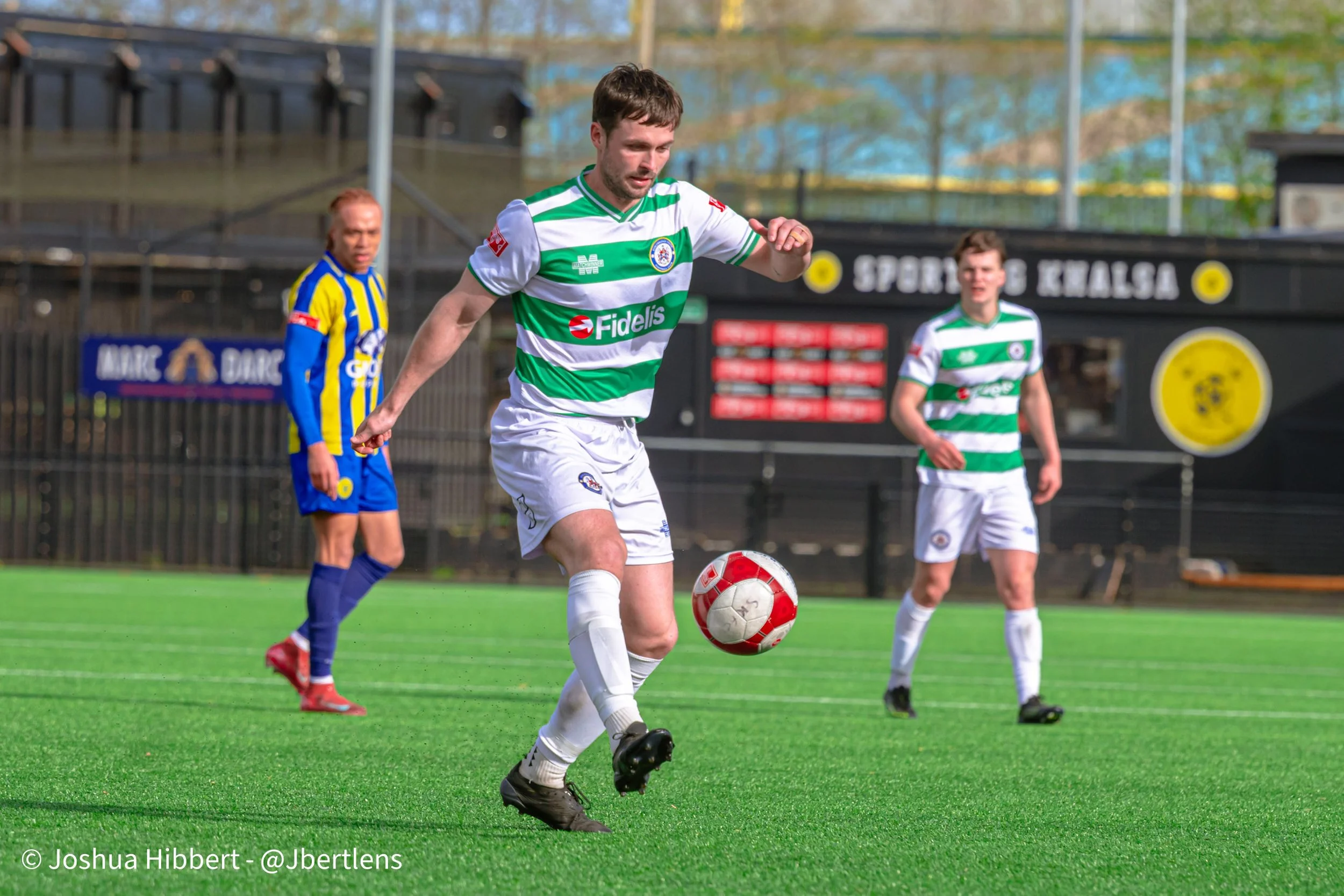 Sport_Photography_Stalybridge_Celtic_Sporting_Khalsa_11.04 (69).jpg