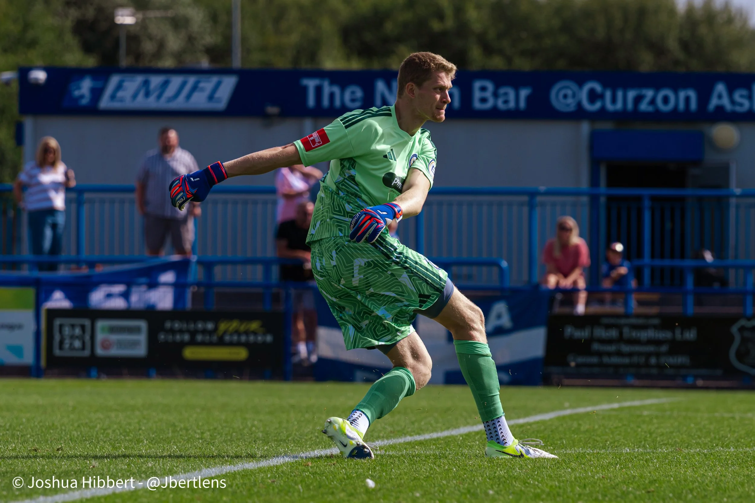 Curzon_Ashton_Alfreton_Town_Web_Sized-109.jpg
