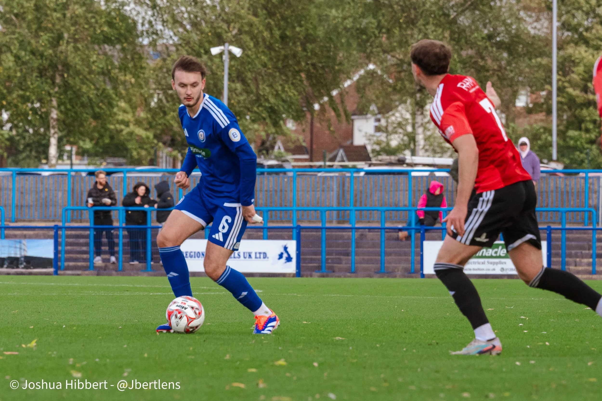 Curzon_Ashton_Hyde_United_Web_Sized_10.10.26-97.jpg