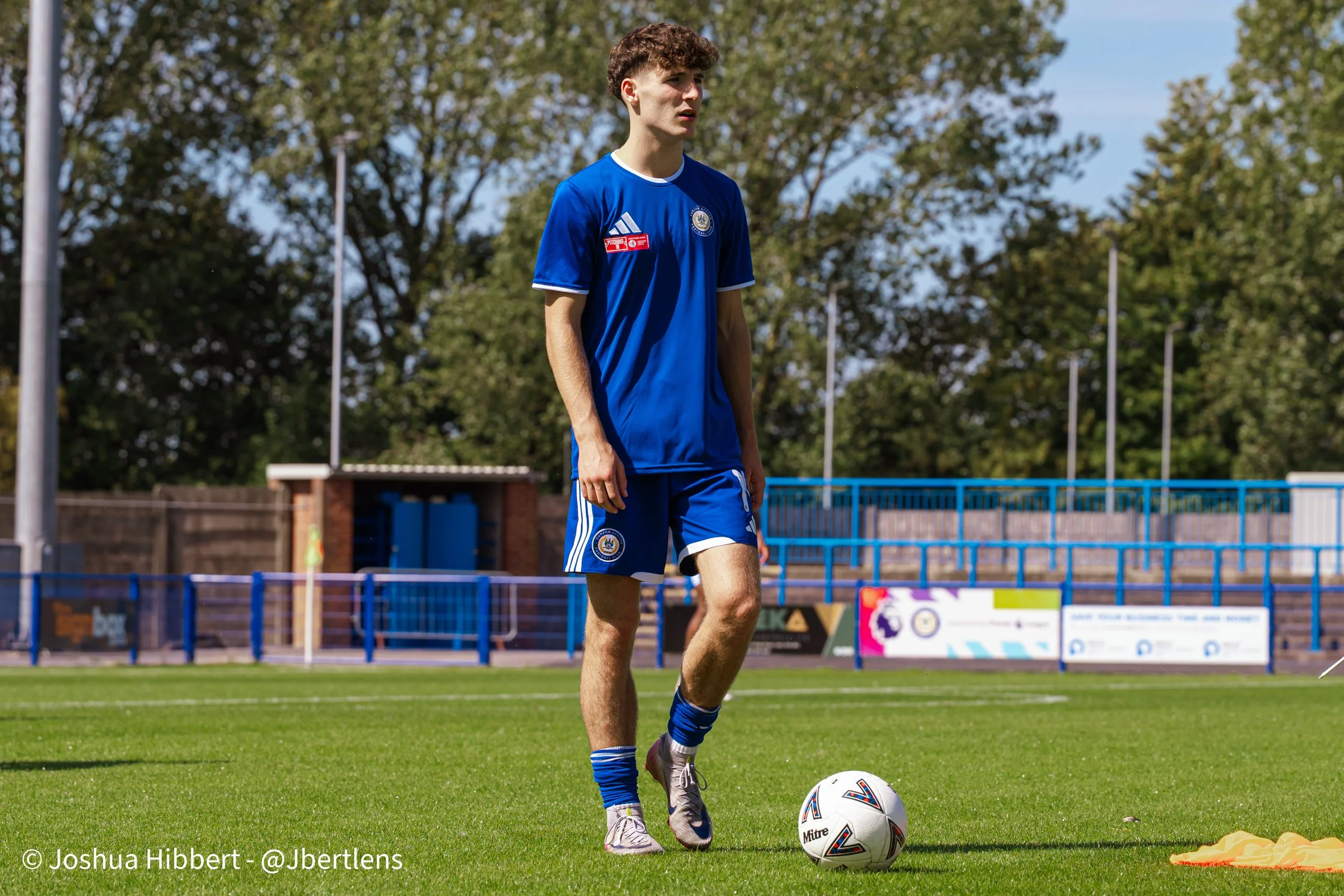 Curzon_Ashton_Alfreton_Town_Web_Sized-24.jpg