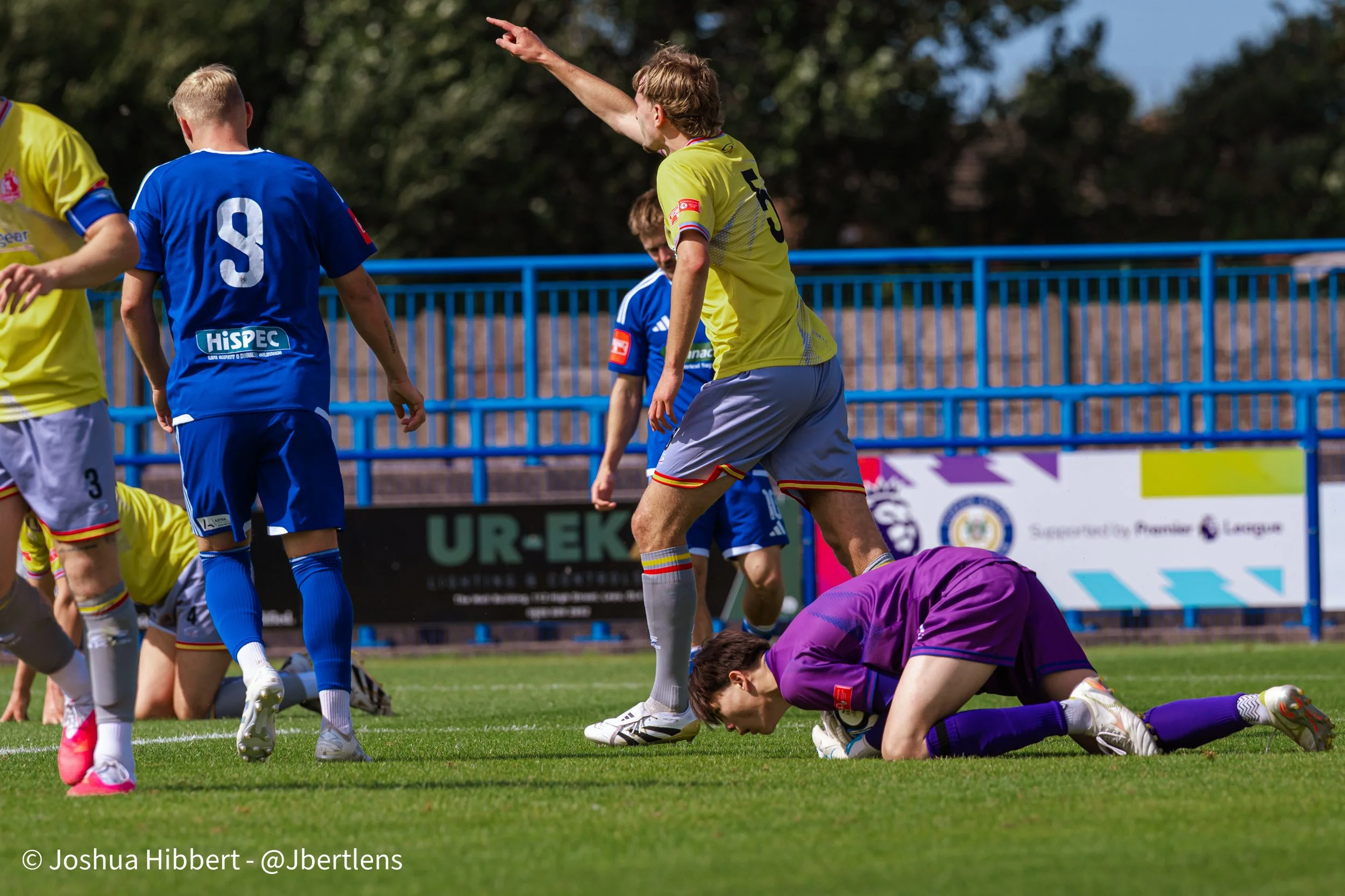 Curzon_Ashton_Alfreton_Town_Web_Sized-89.jpg