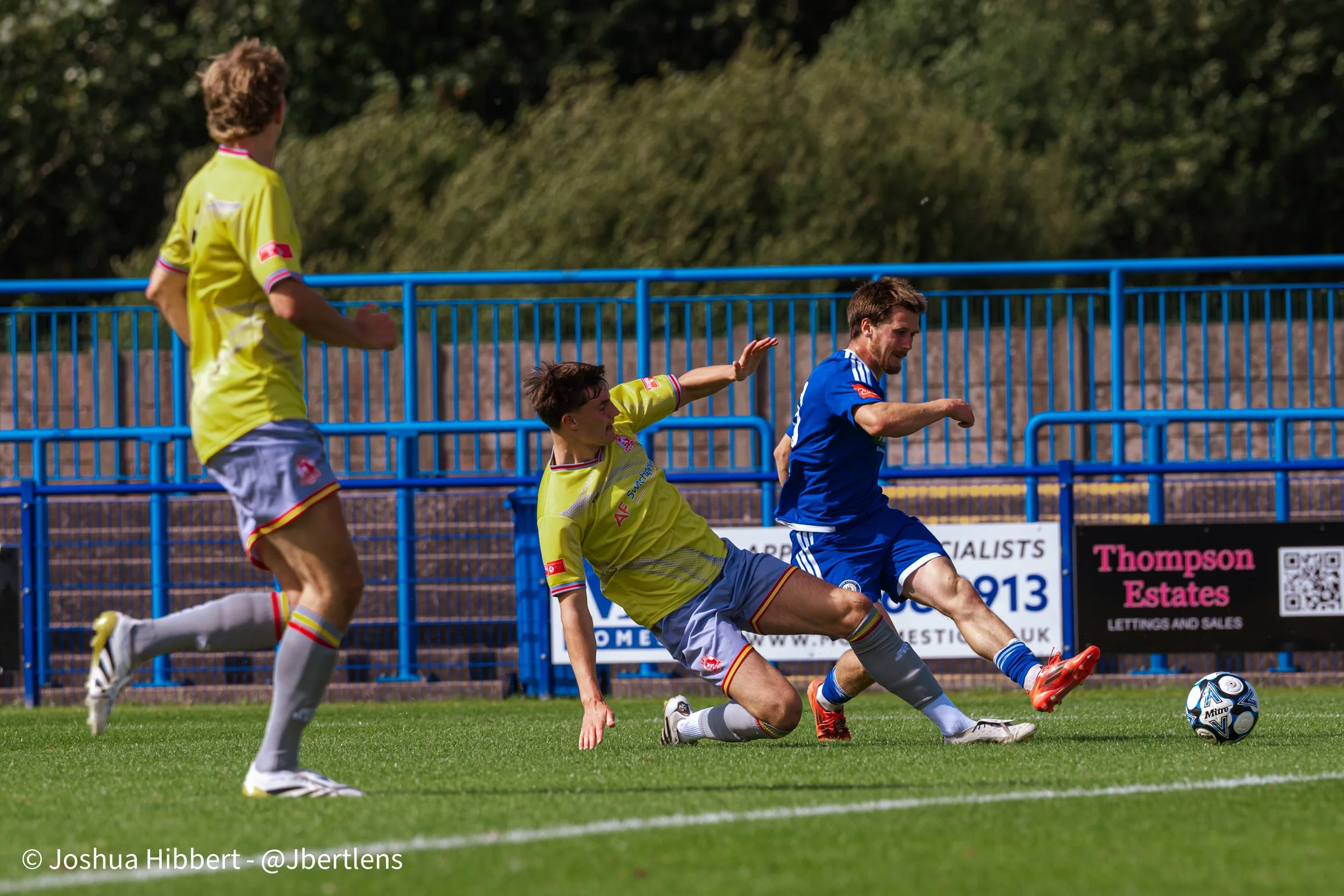 Curzon_Ashton_Alfreton_Town_Web_Sized-88.jpg