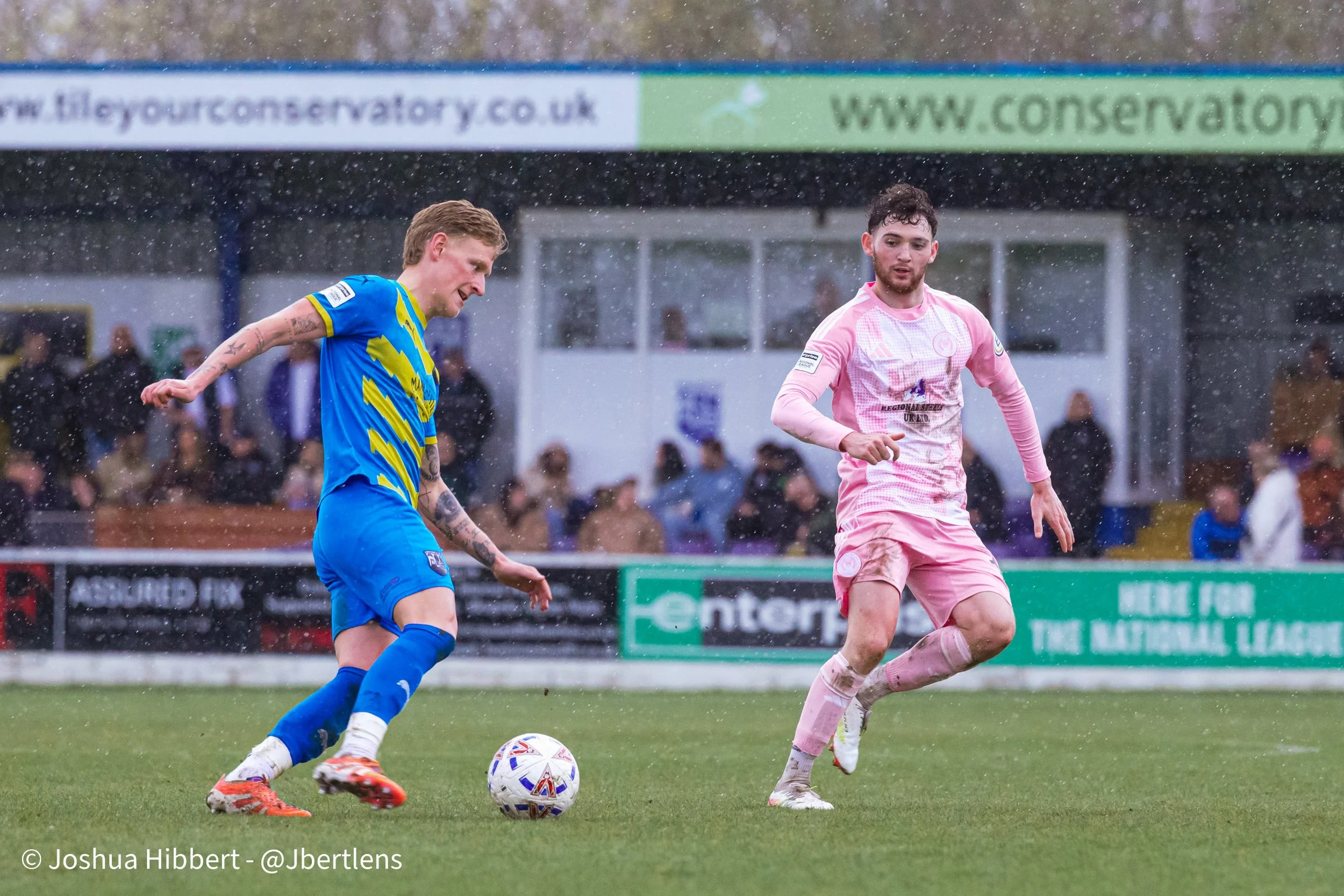 Sport_Photography_Curzon_Ashton_Radcliffe_FC_03.04.26-90.jpg