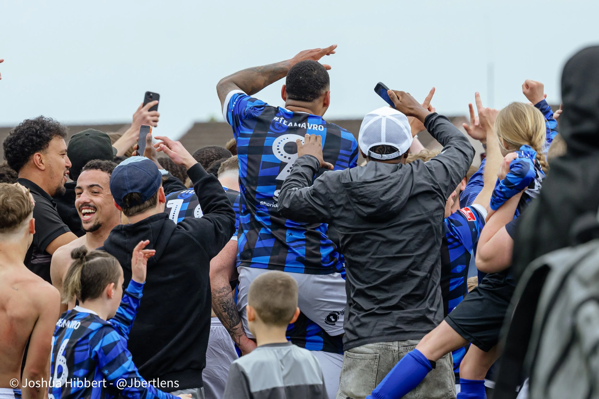 Sport_Photography_Stalybridge_Celtic_Avro_10.05.26-180.jpg