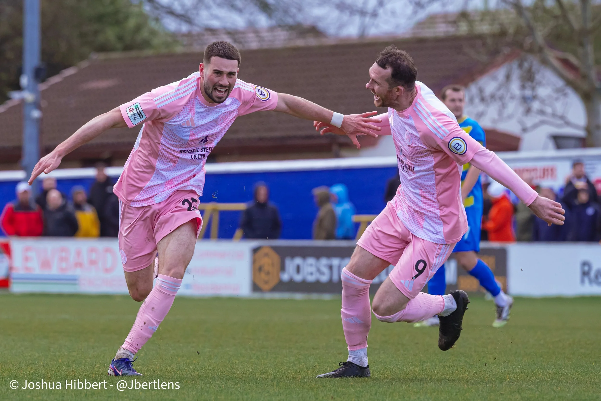 Sport_Photography_Curzon_Ashton_Radcliffe_FC_03.04.26-107.jpg