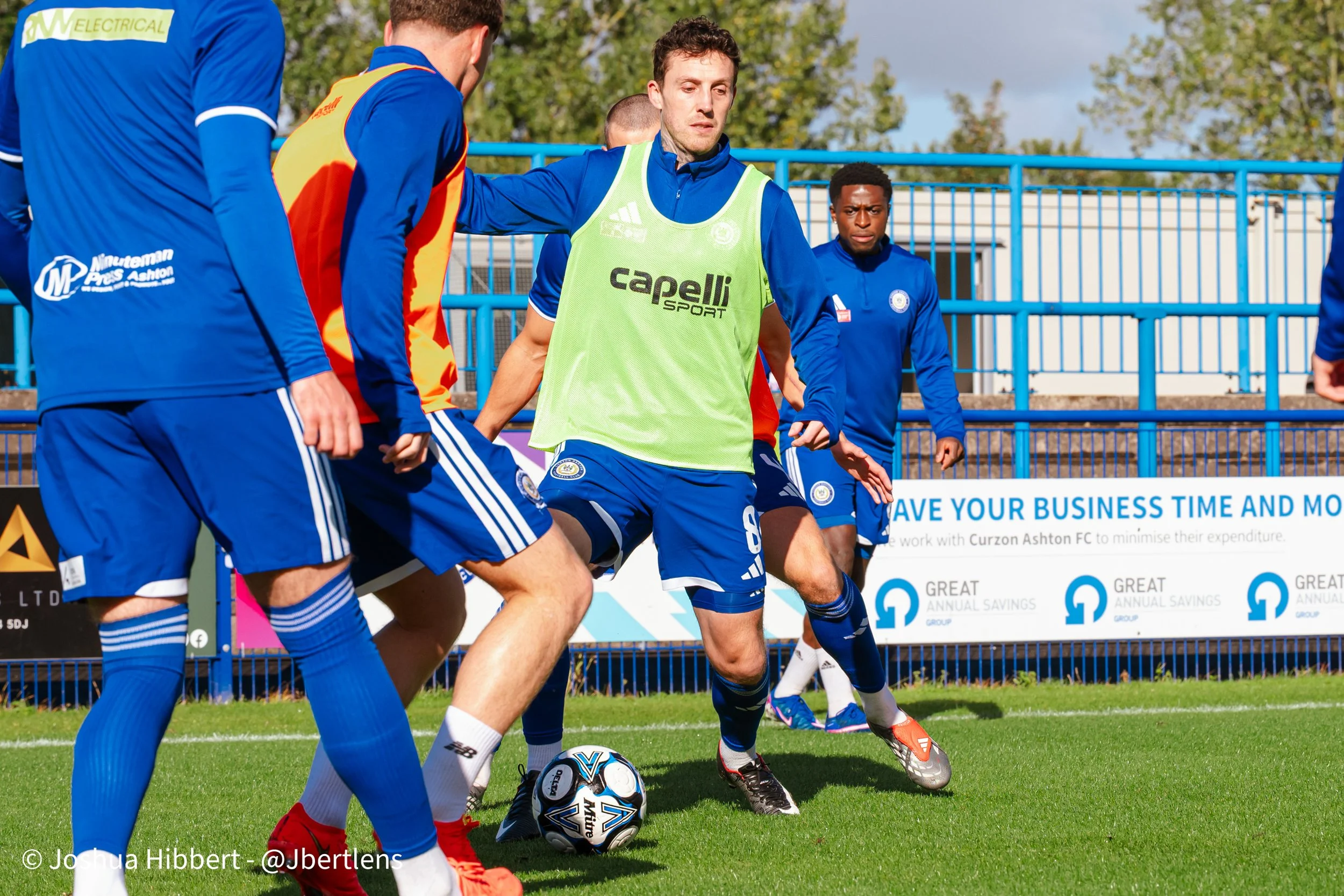 Curzon_Ashton_Hyde_United_Web_Sized_10.10.26-10.jpg